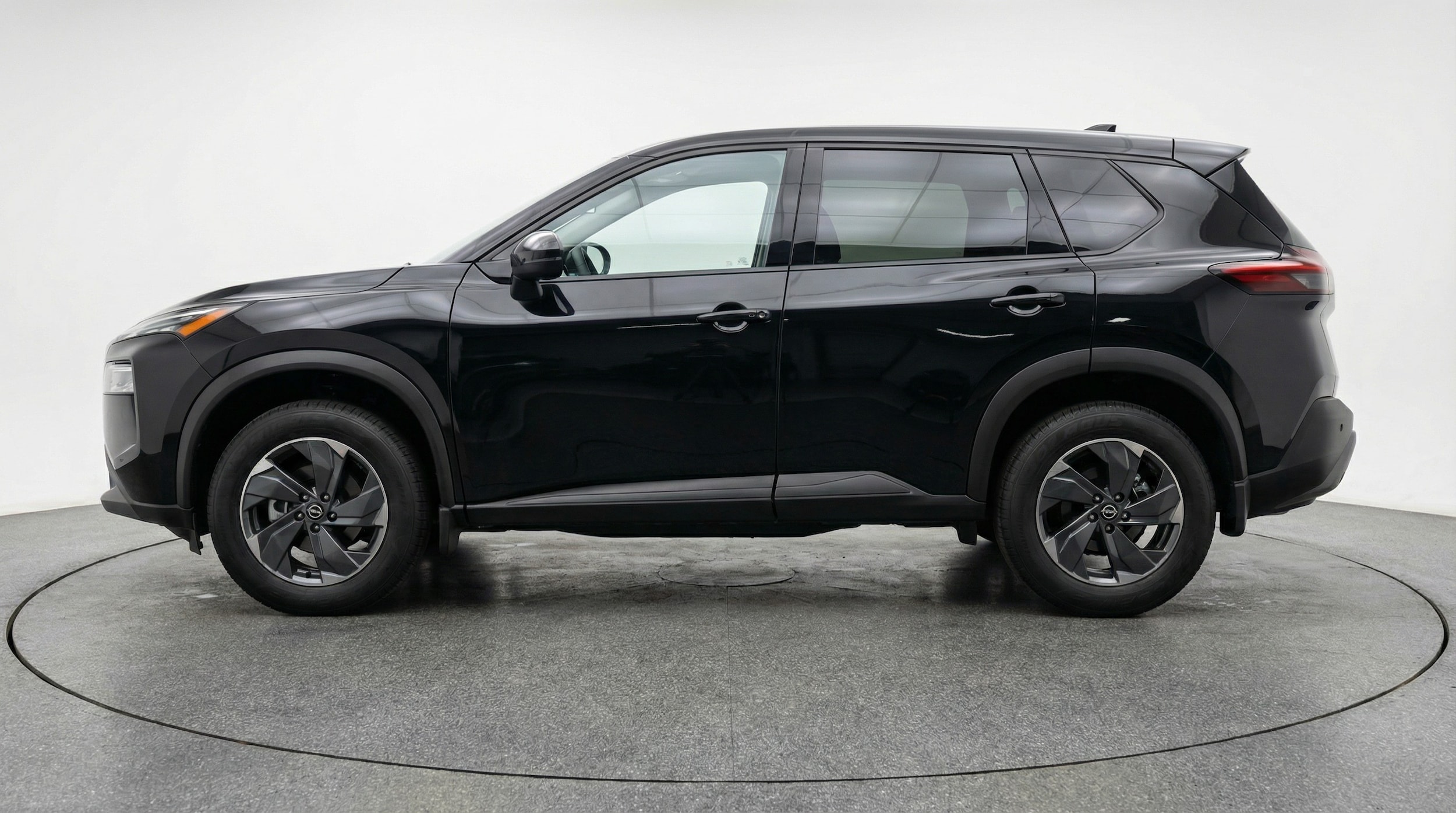 Thumbnail: 2025 Nissan Rogue - 4