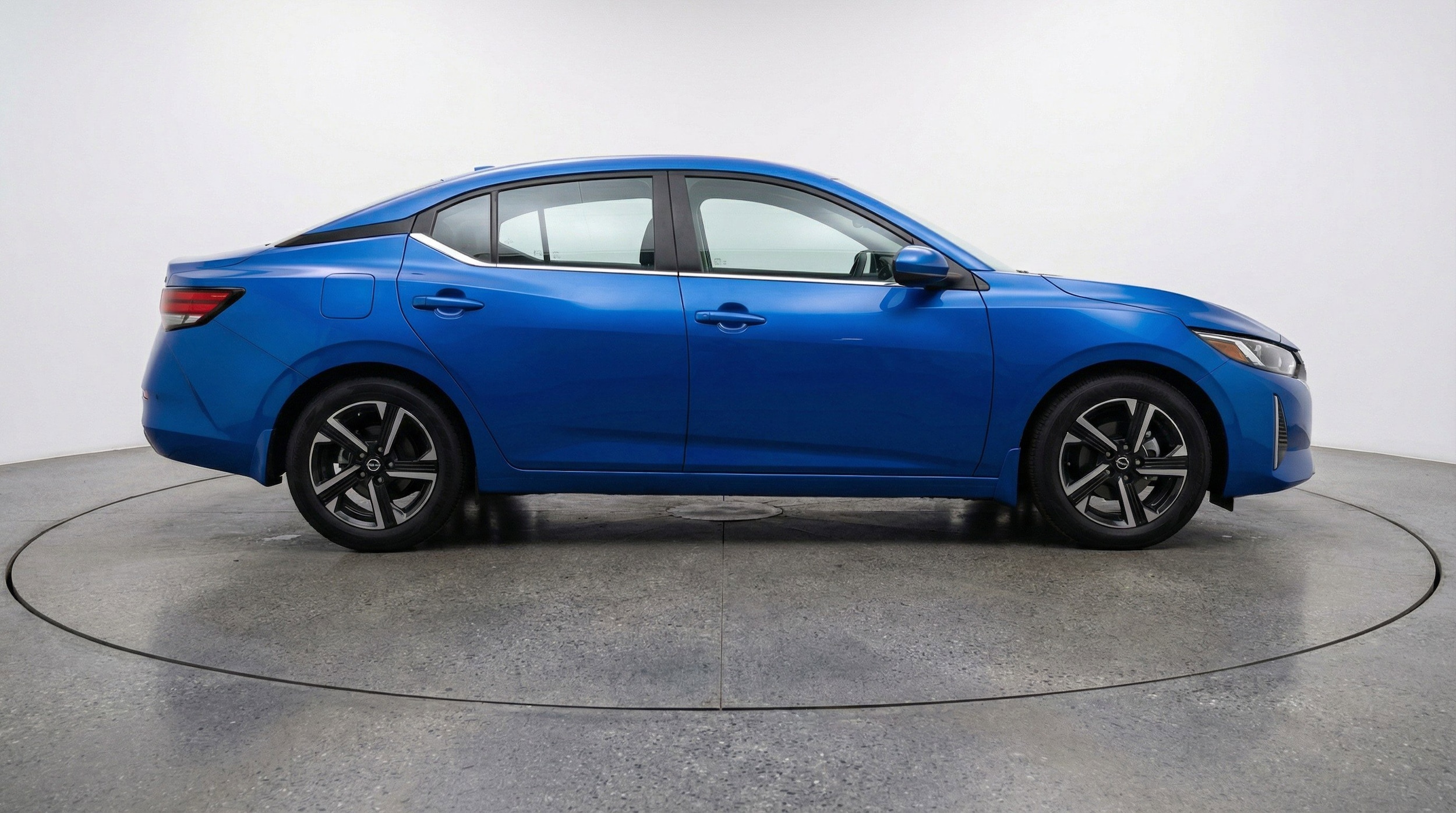 Thumbnail: 2025 Nissan Sentra - 11