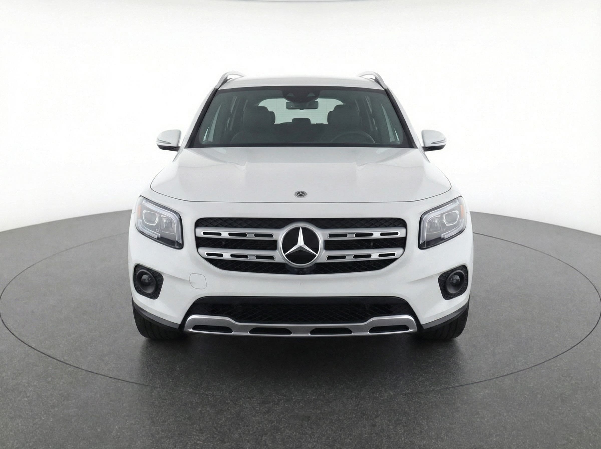 Thumbnail: 2025 Mercedes-Benz GLB - 2