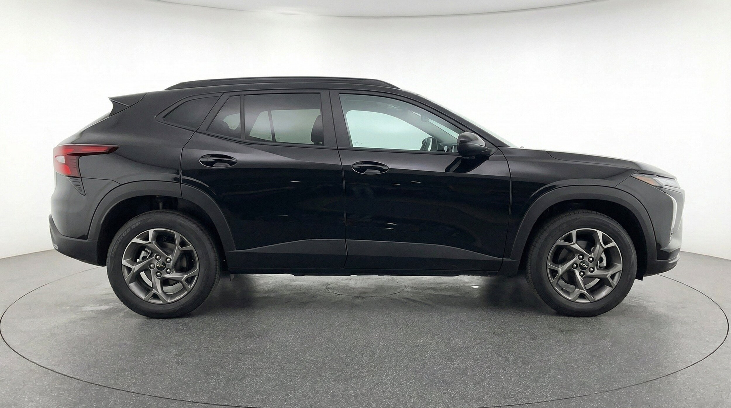 Thumbnail: 2025 Chevrolet Trax - 11