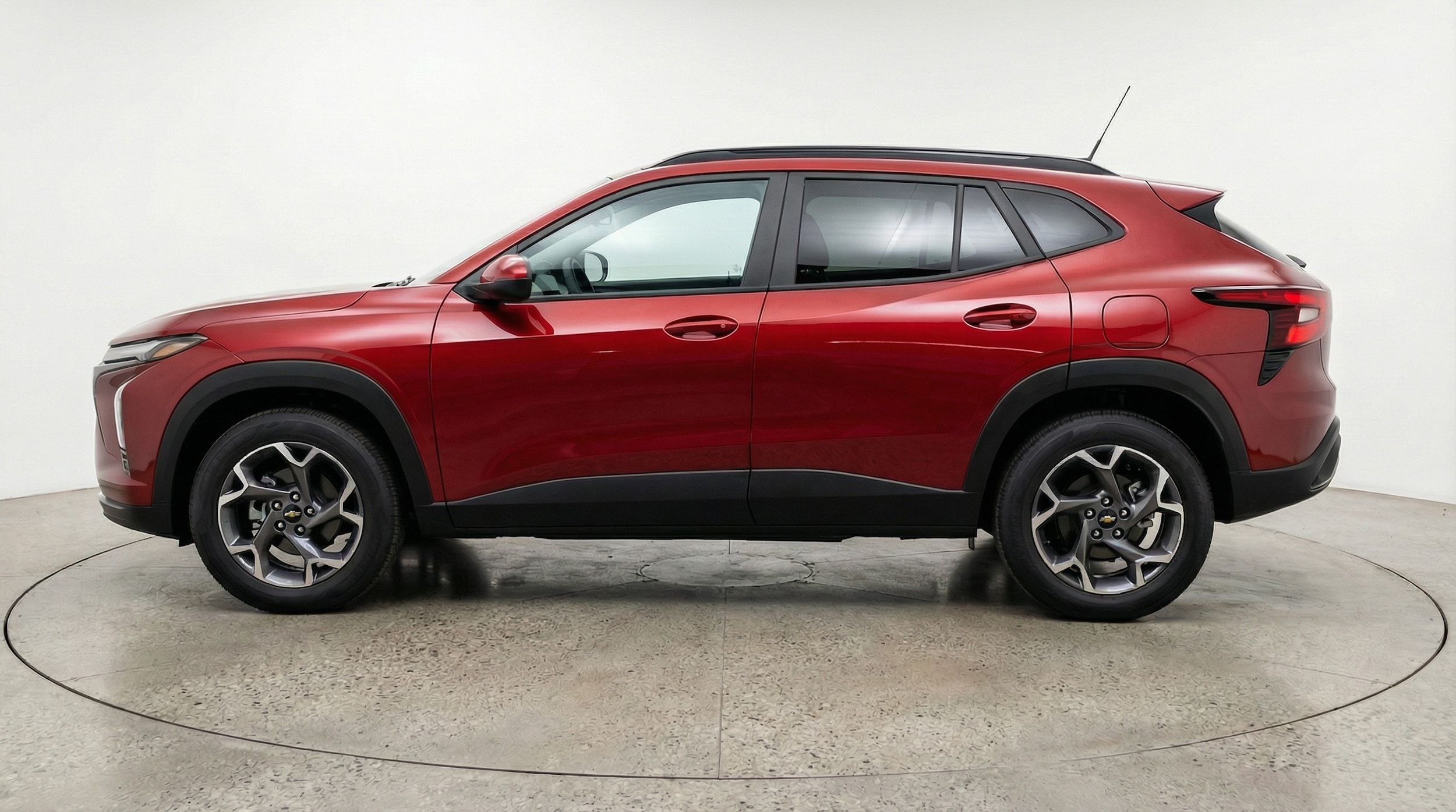 Thumbnail: 2025 Chevrolet Trax - 4