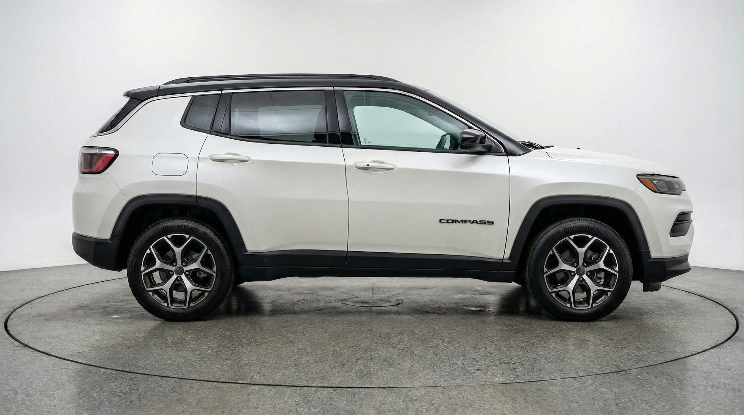 Thumbnail: 2025 Jeep Compass - 8