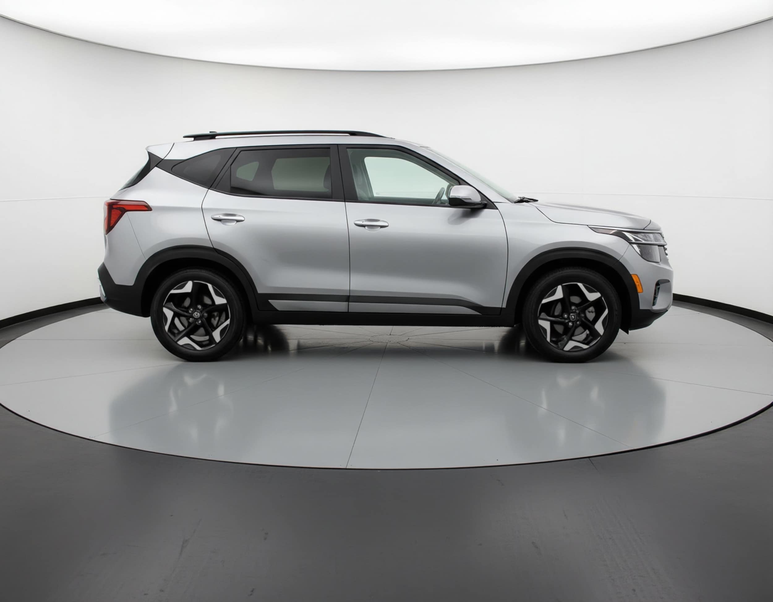 Thumbnail: 2025 Kia Seltos - 8