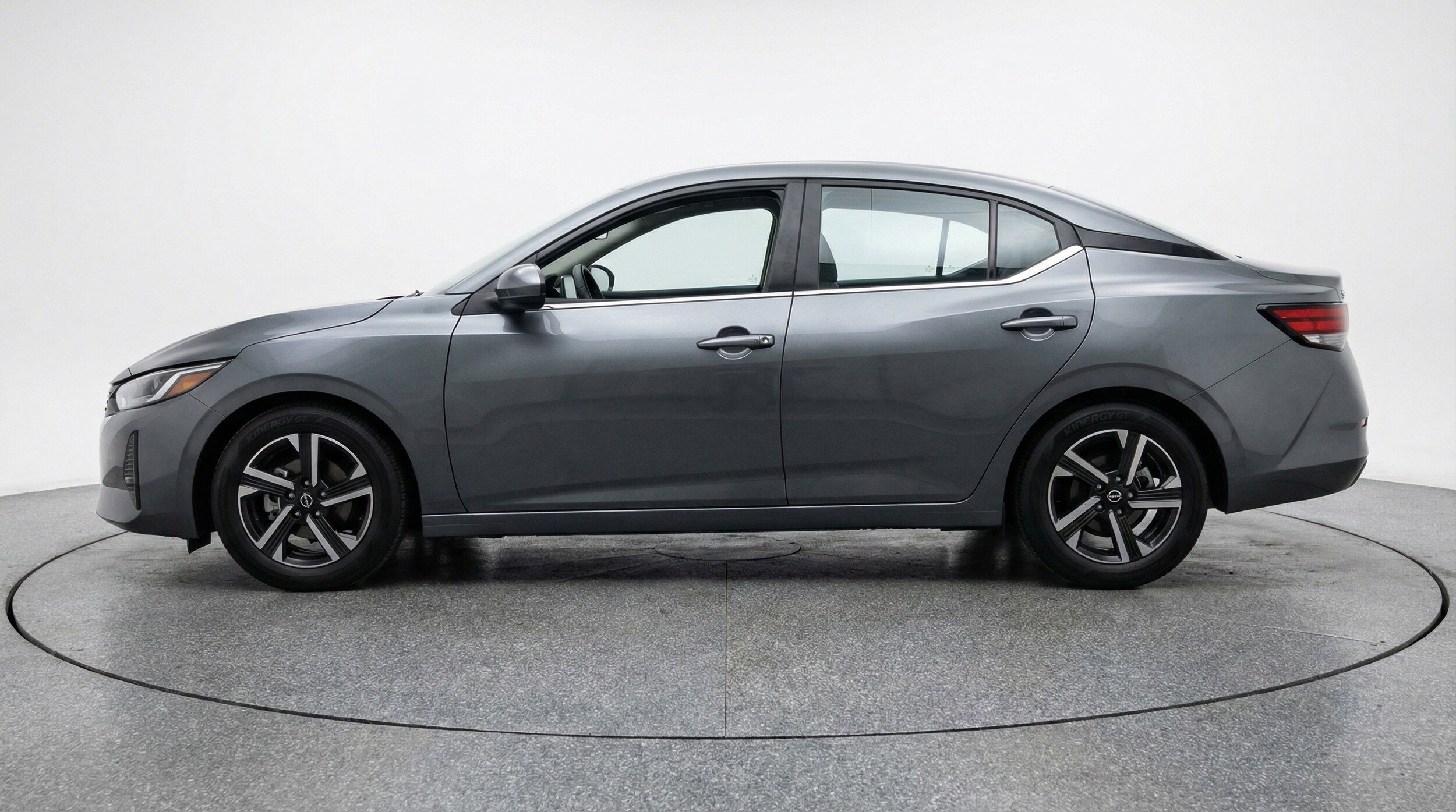 Thumbnail: 2025 Nissan Sentra - 5
