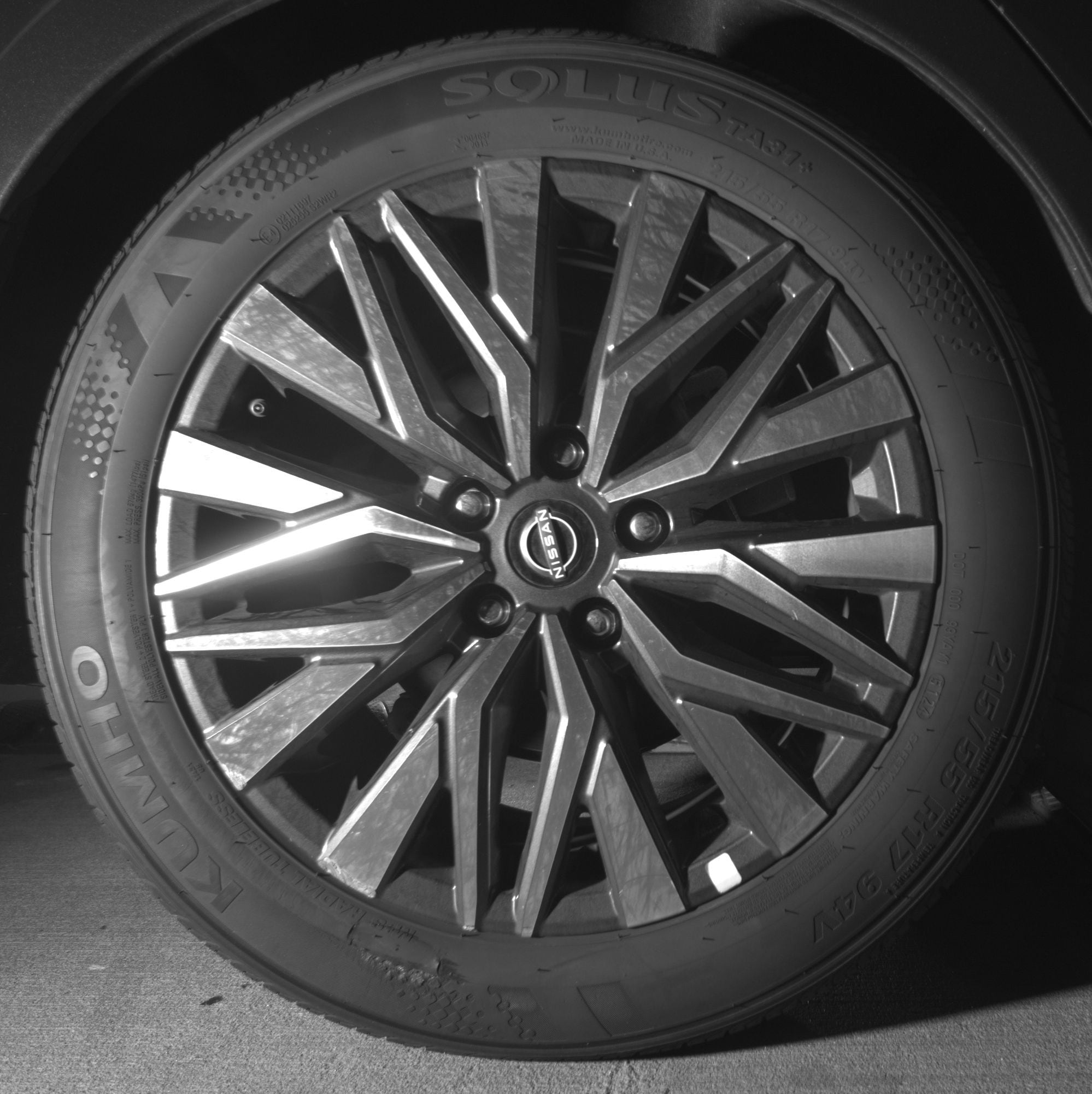 Thumbnail: 2025 Nissan Altima - 12