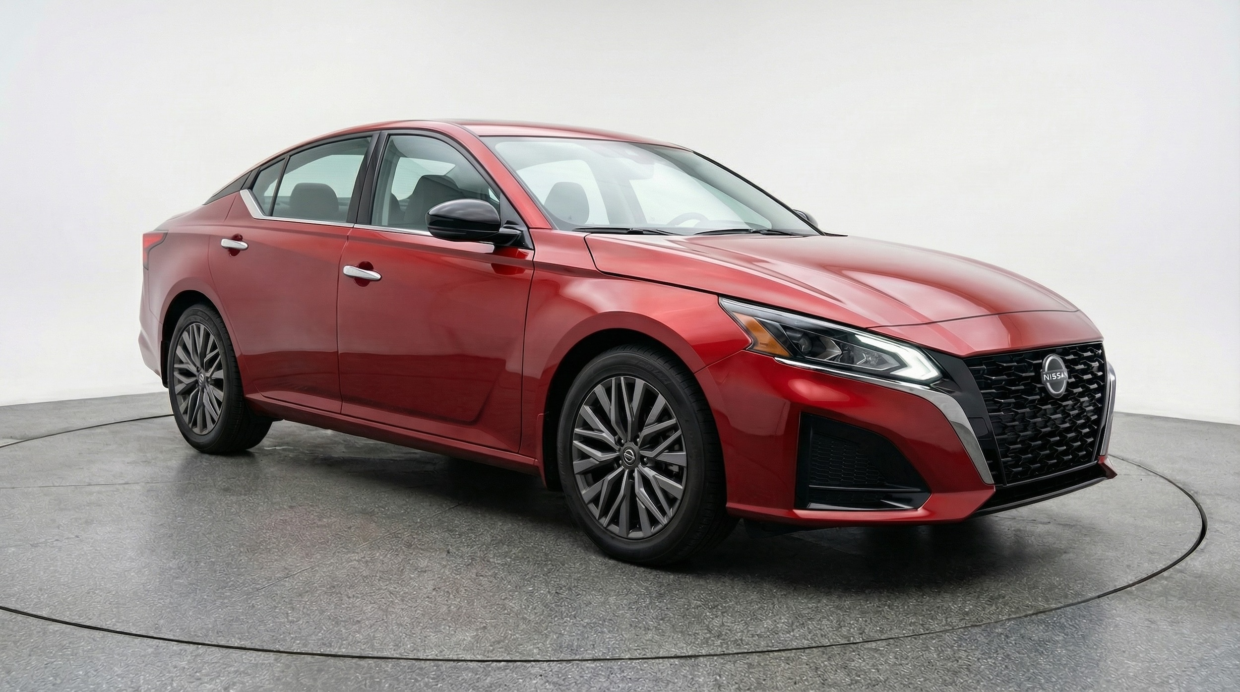 2025 Nissan Altima 2.5 SV FWD