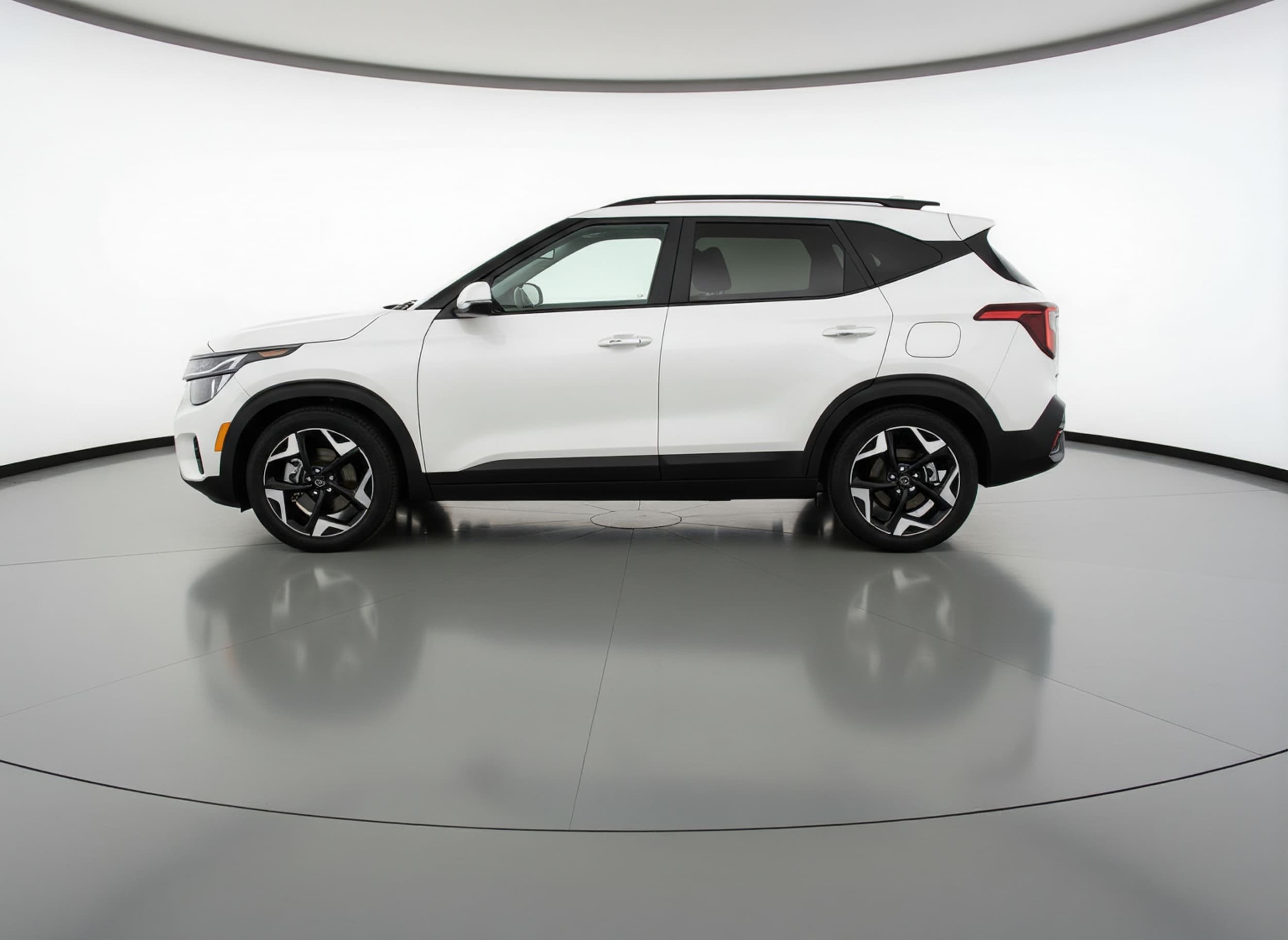 Thumbnail: 2025 Kia Seltos - 4