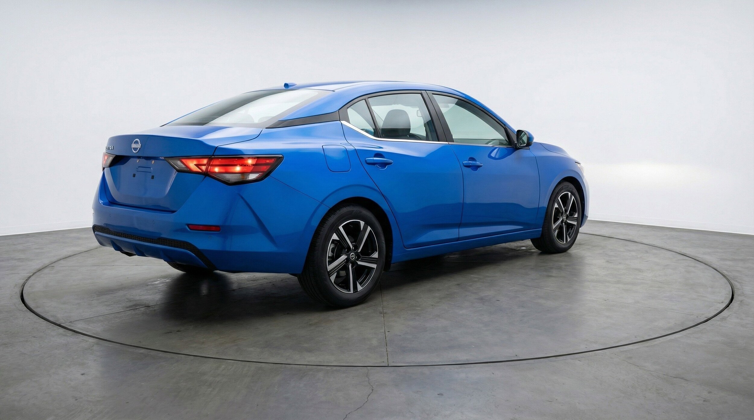 Thumbnail: 2025 Nissan Sentra - 9