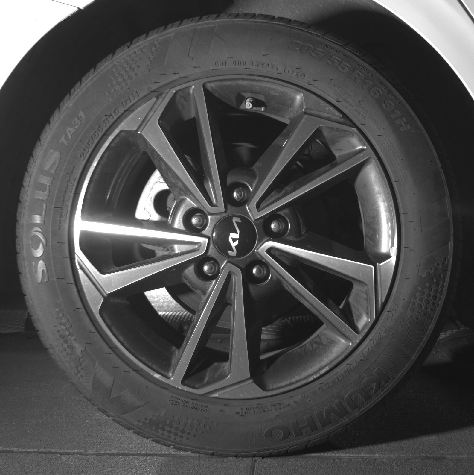 Thumbnail: 2024 Kia Forte - 12