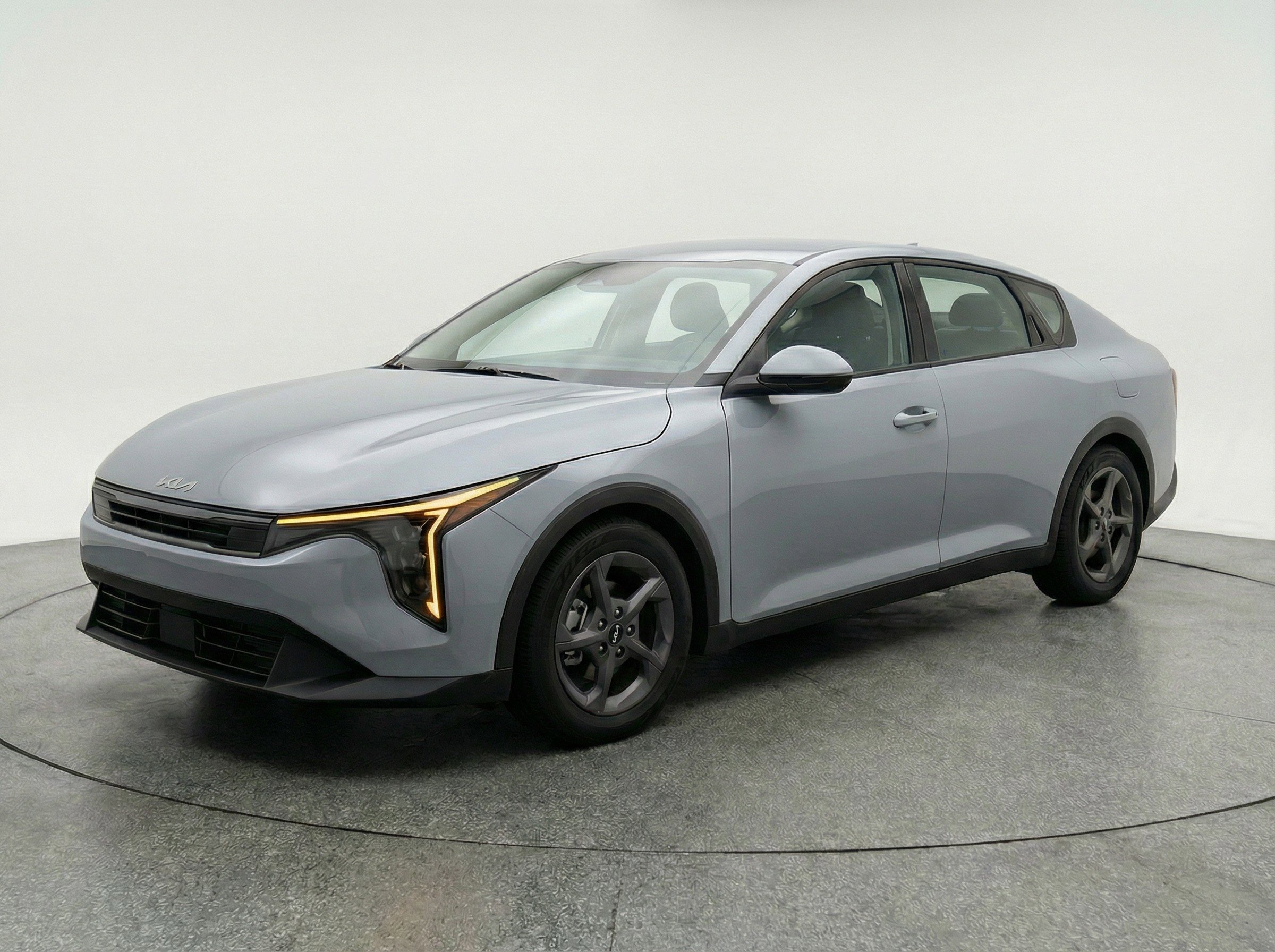 Thumbnail: 2025 Kia K4 - 3