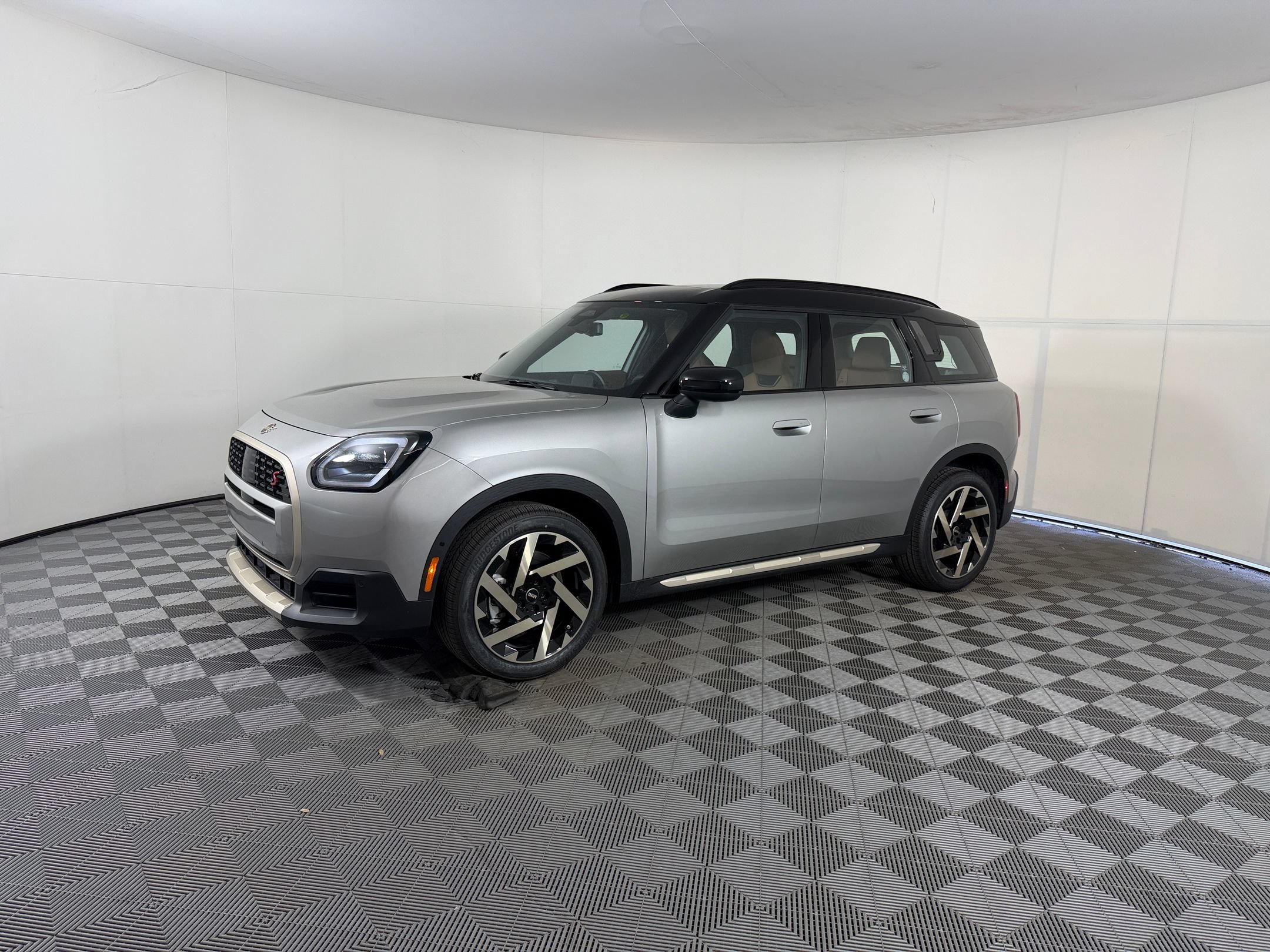 2027 MINI Countryman S ALL4's photo