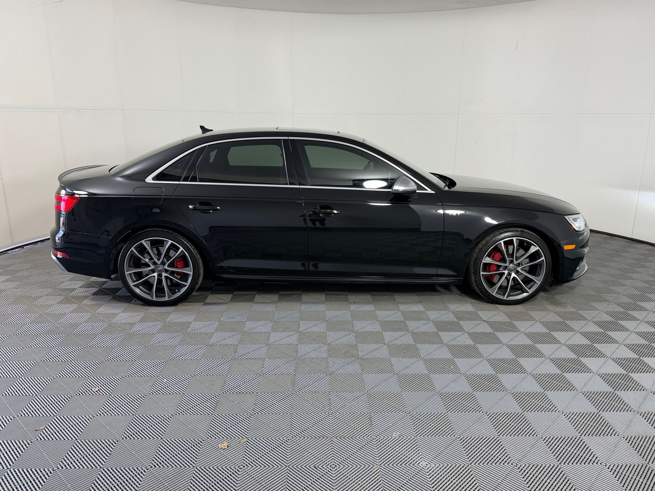 S4 3.0T Premium Plus Sedan