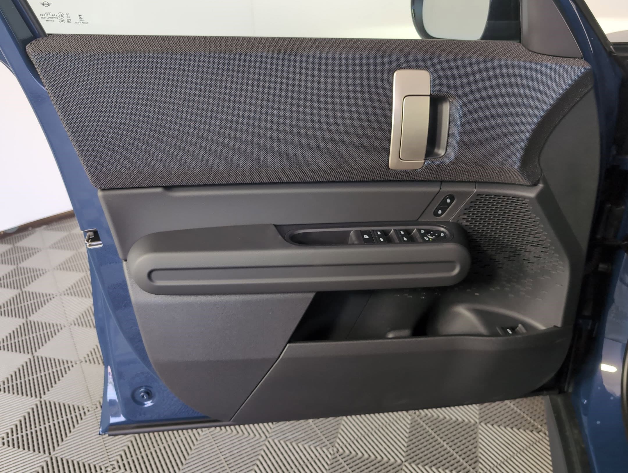 2026 MINI Countryman S - Photo 16