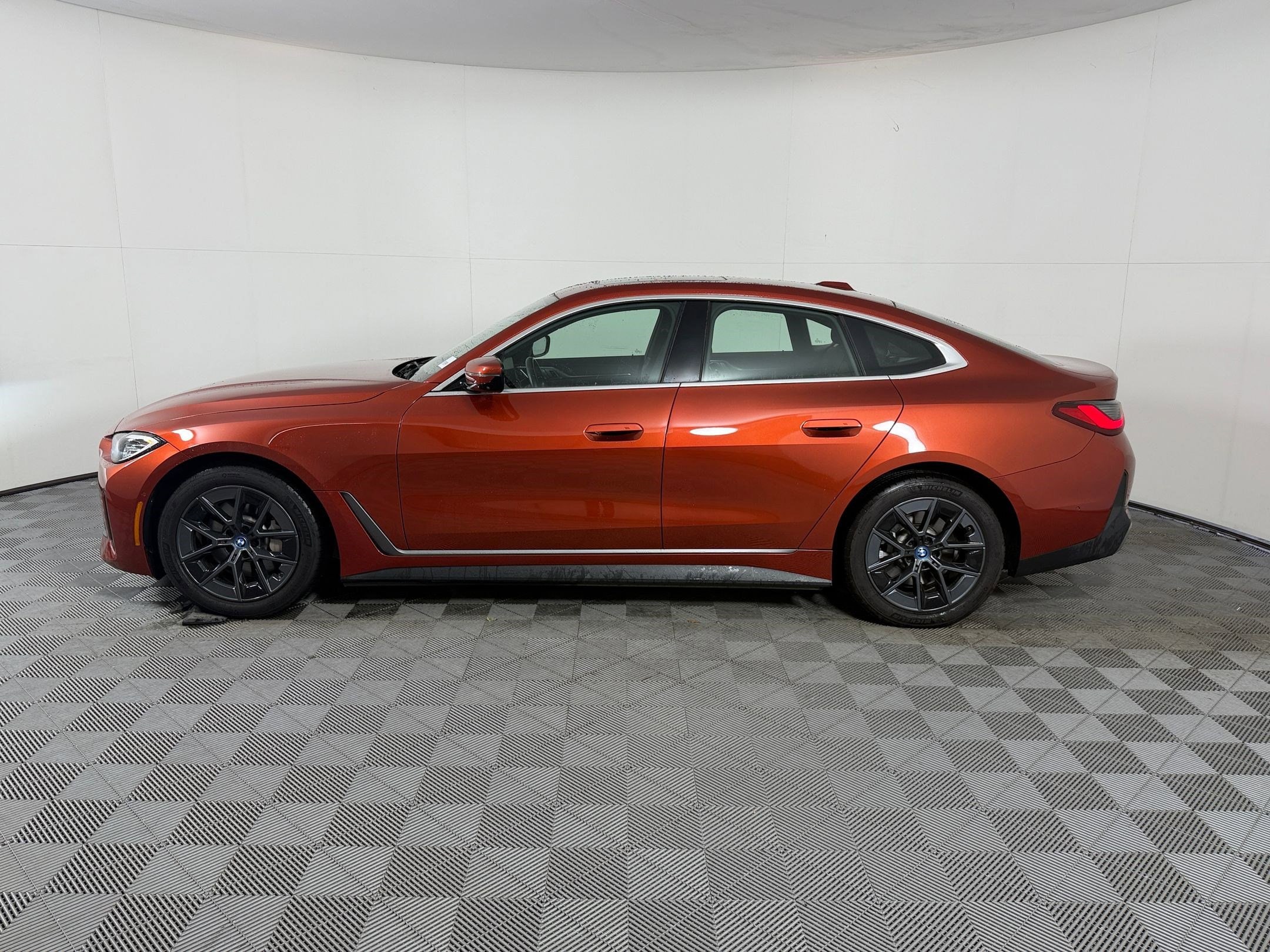 Used 2023 BMW i4 40 with VIN WBY73AW02PFP70404 for sale in Houston, TX
