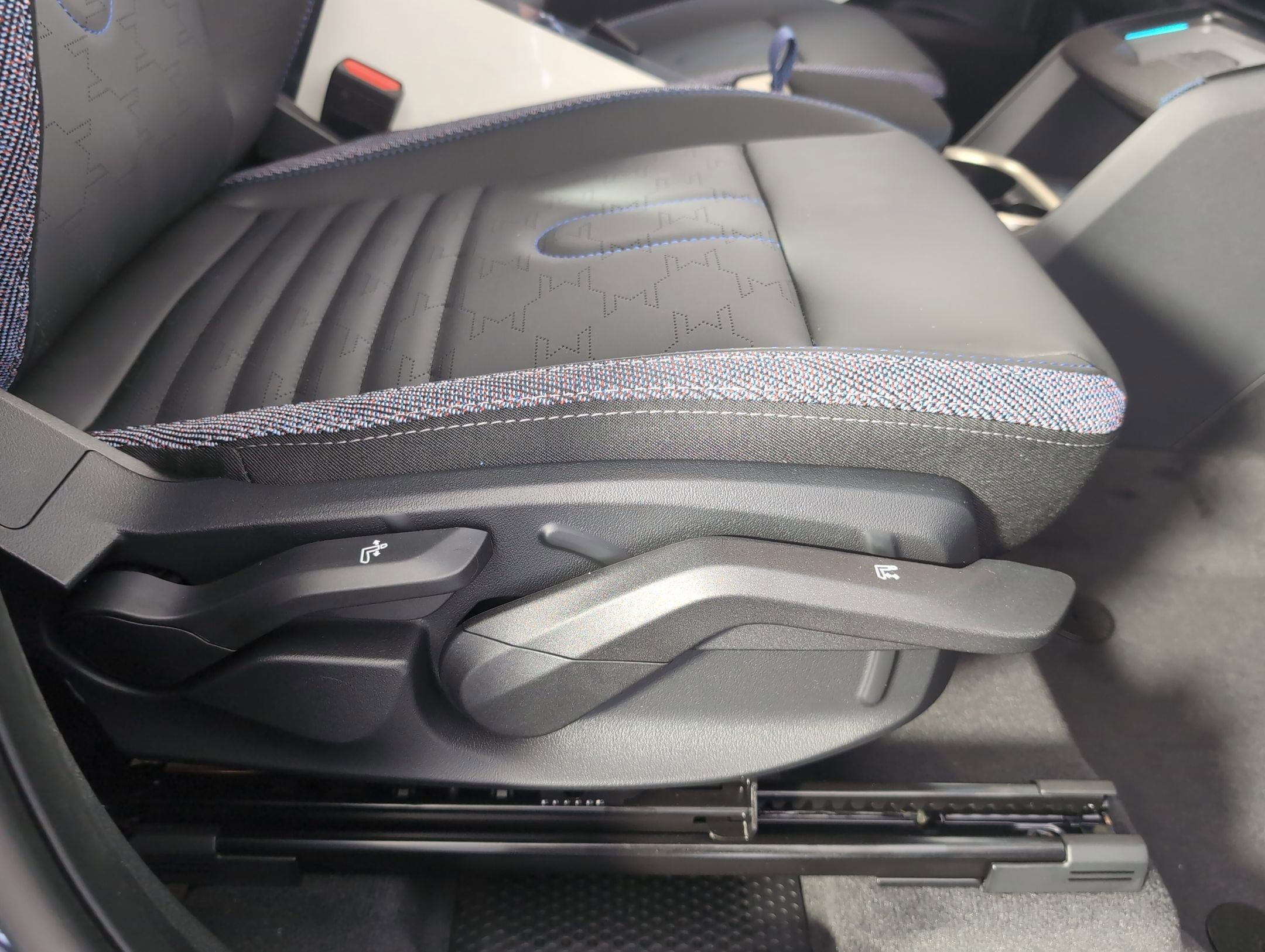 2026 MINI Countryman S - Photo 31