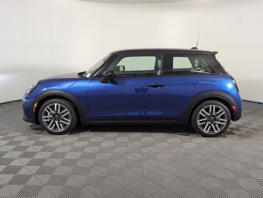 New 2026 MINI 2 Door Signature Plus Hatchback