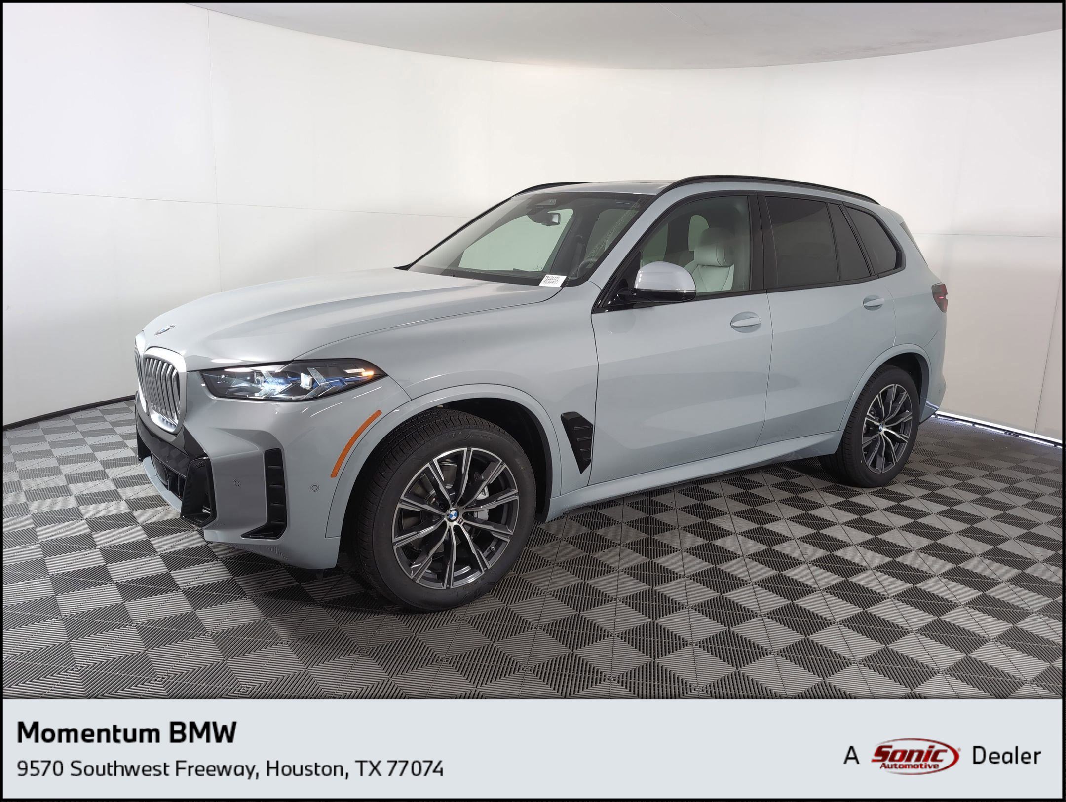 2026 BMW X5 40i's photo