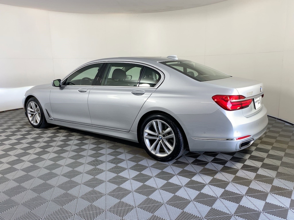 Used 2019 BMW 750i Sedan