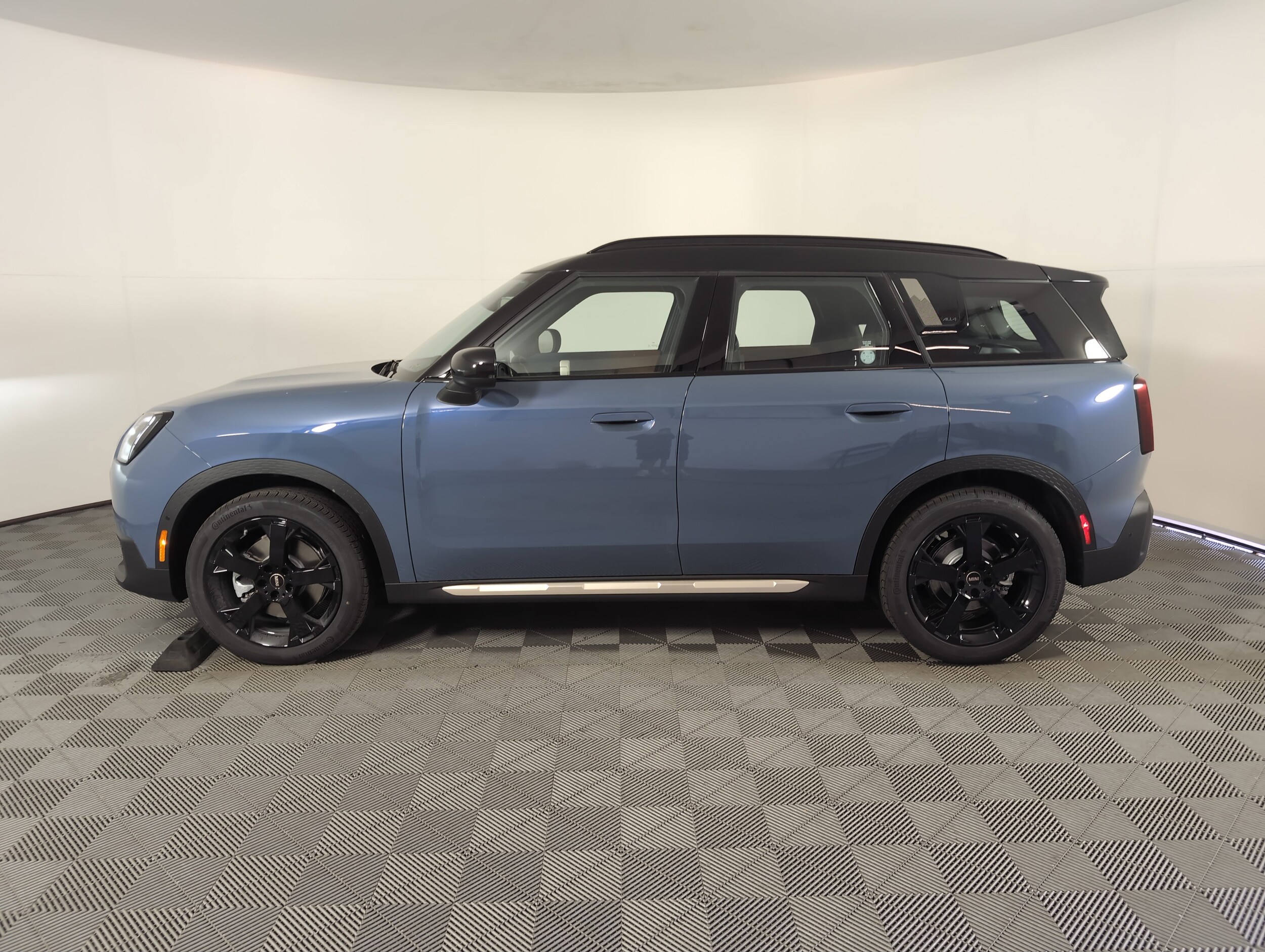 2025 Mini Countryman S ALL4 photo 4