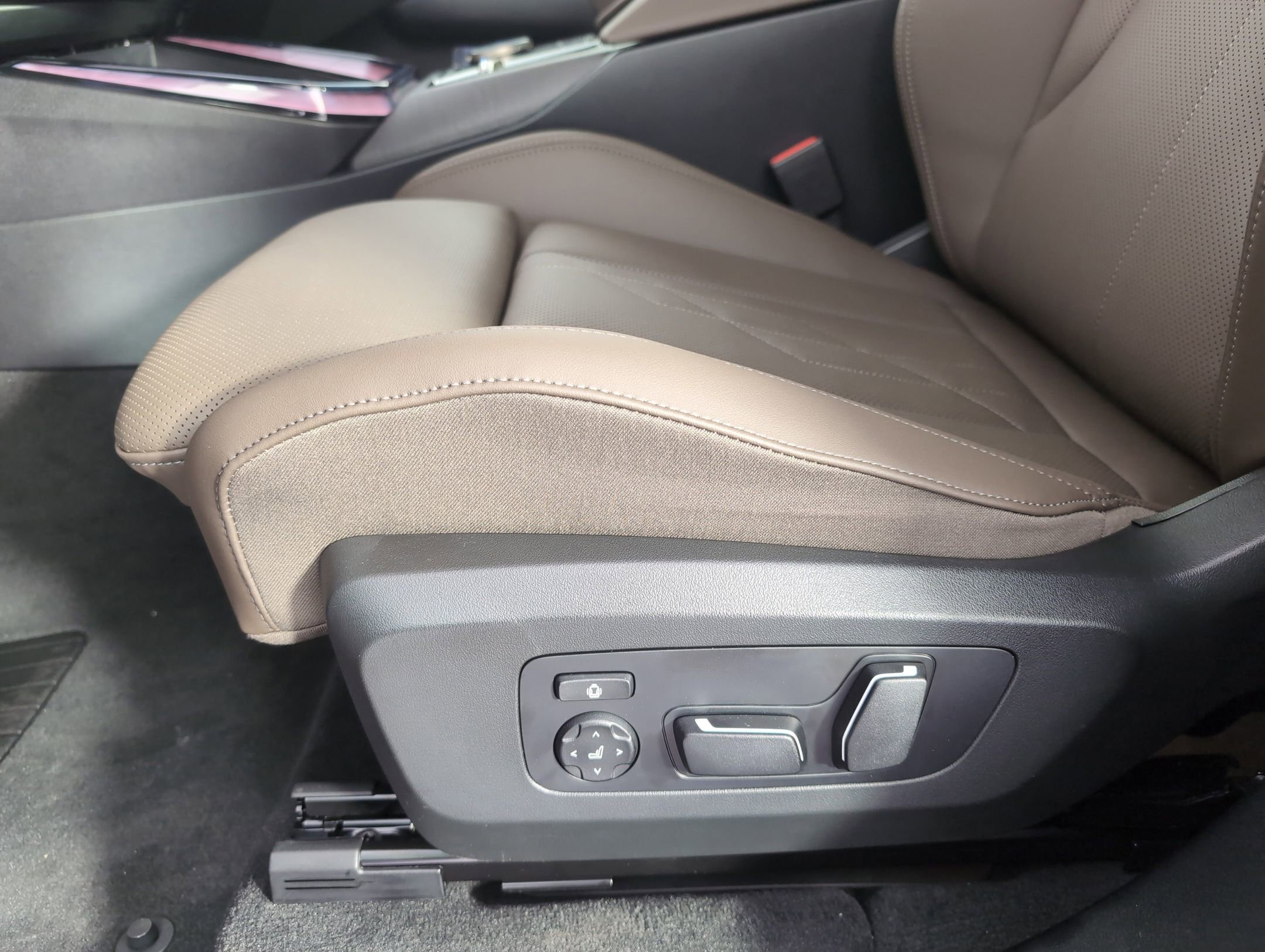 2025 BMW X3 30 - Photo 11