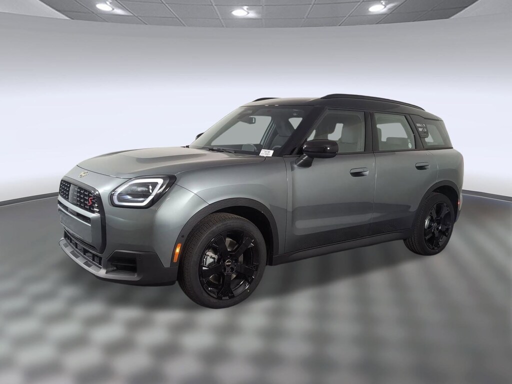 New 2026 MINI Countryman Signature Plus SUV