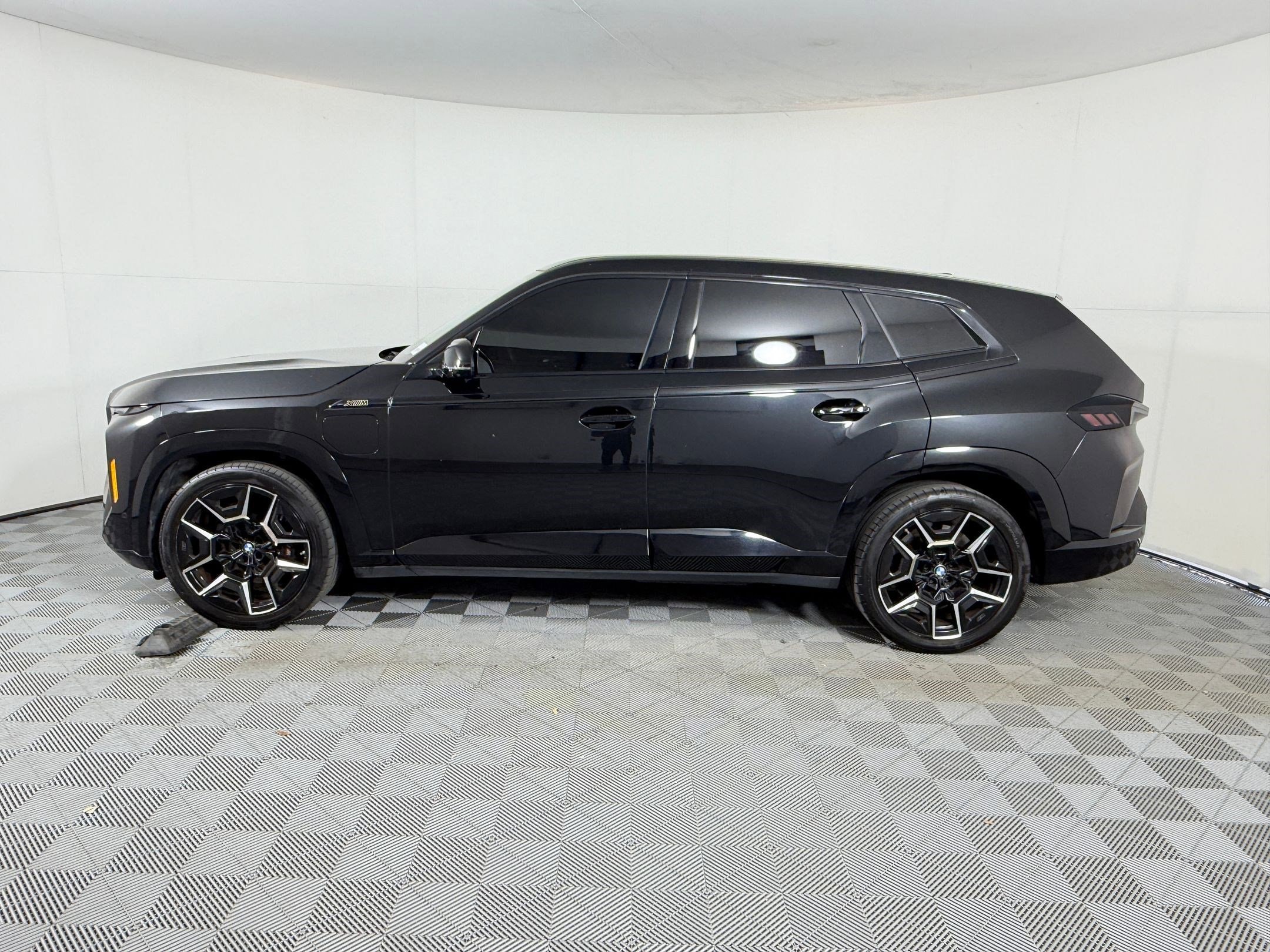 Used 2023 BMW XM Base with VIN 5YM23CS01P9S44753 for sale in Houston, TX