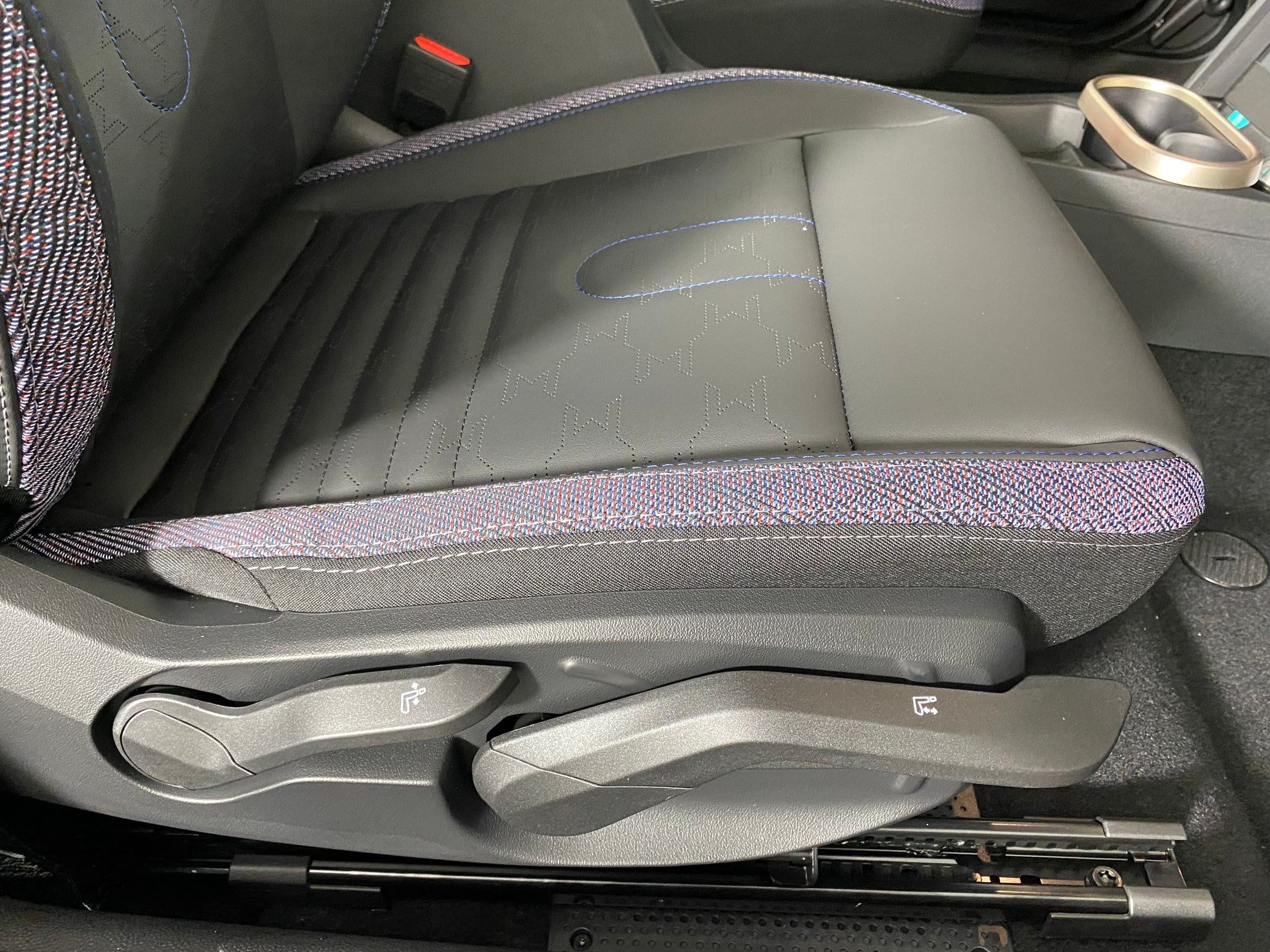2026 MINI Convertible S - Photo 28