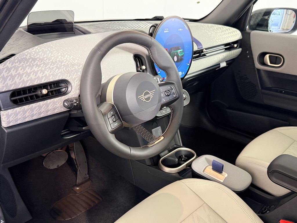 New 2026 MINI 4 Door Signature Plus Hatchback