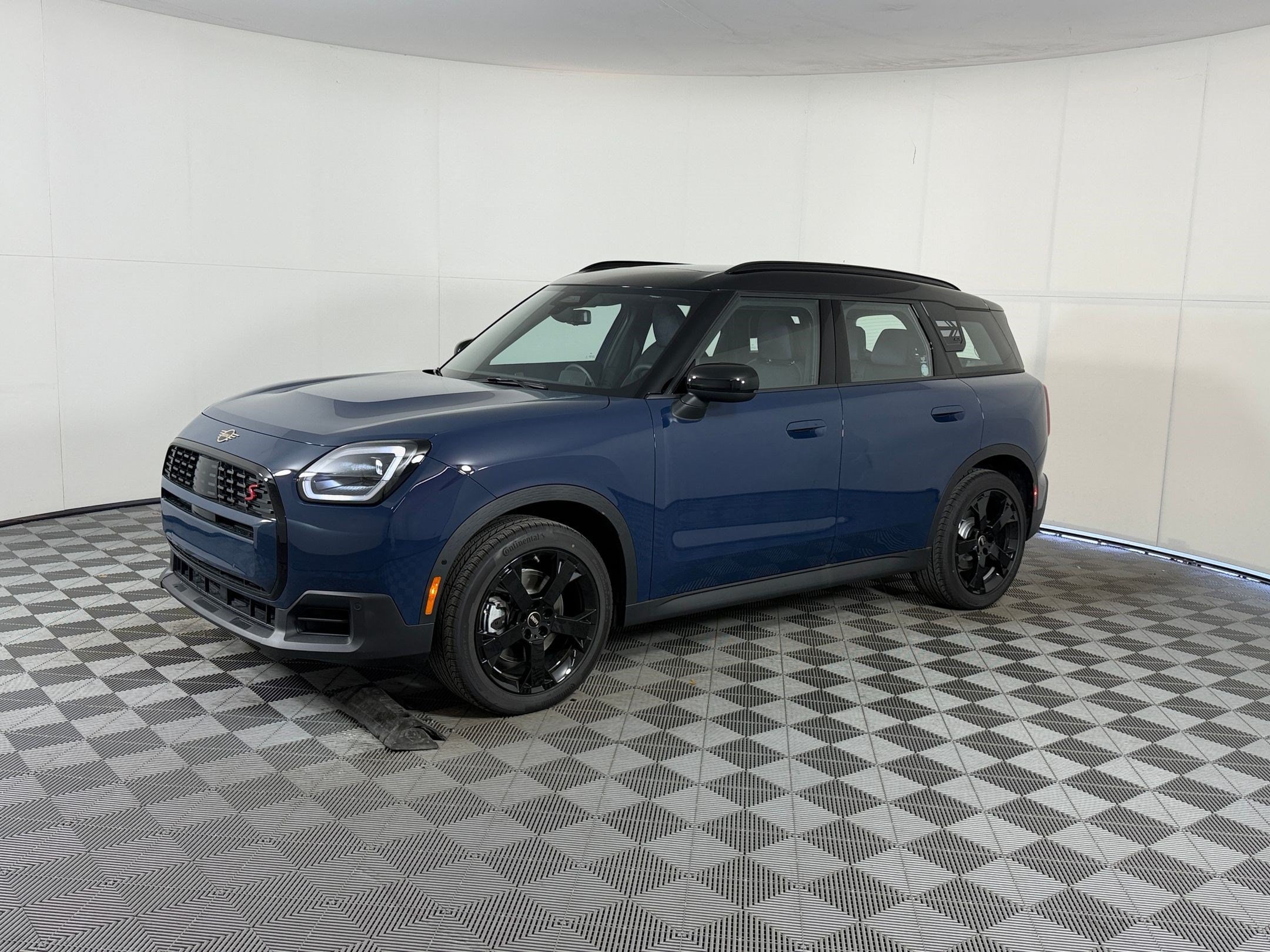2027 MINI Countryman S ALL4's photo