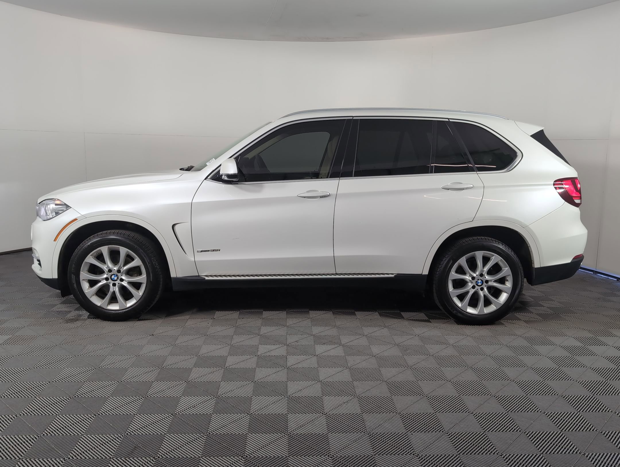 2015 Bmw X5 sDrive35i photo 2