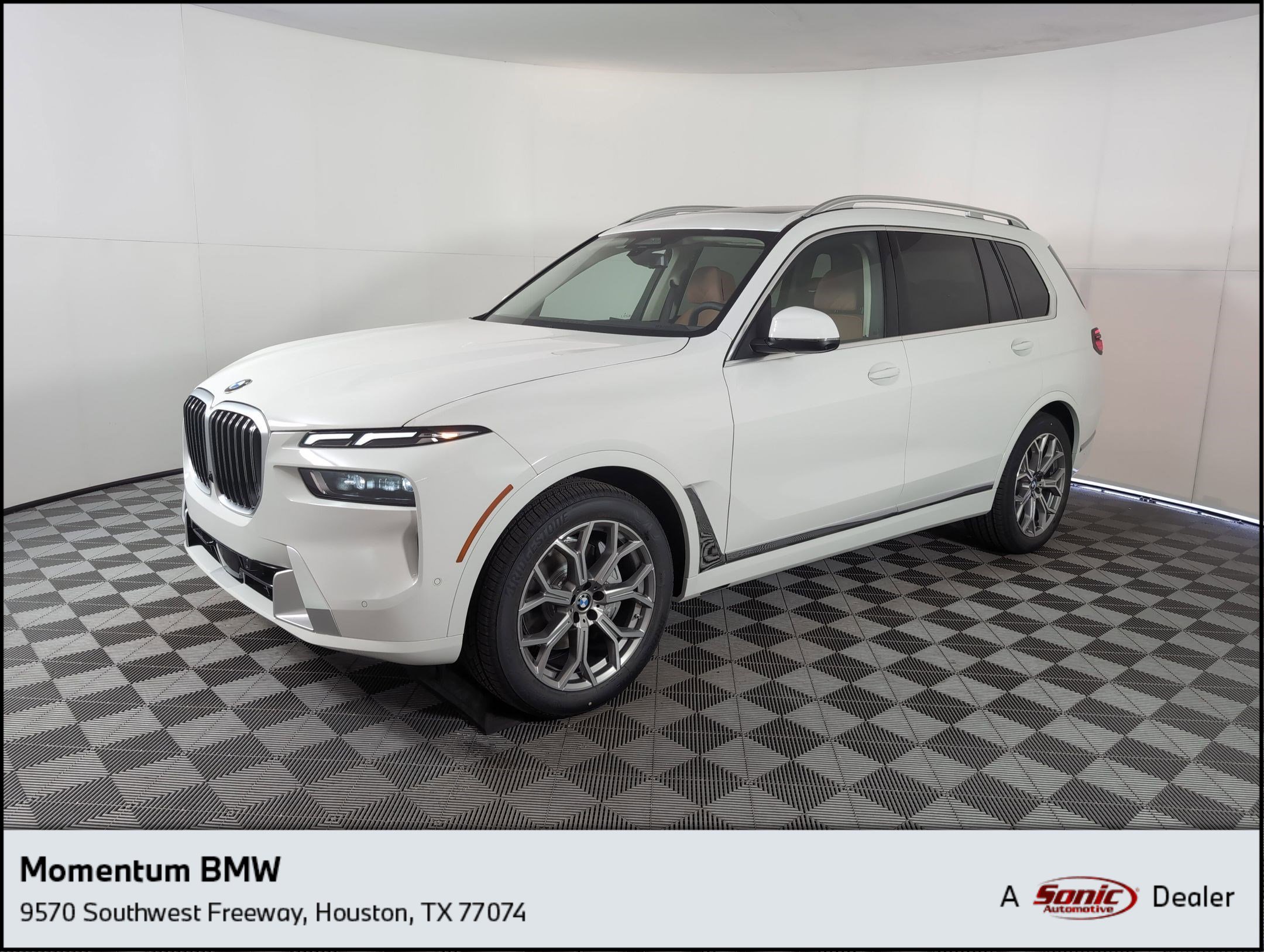 2026 BMW X7 40i's photo