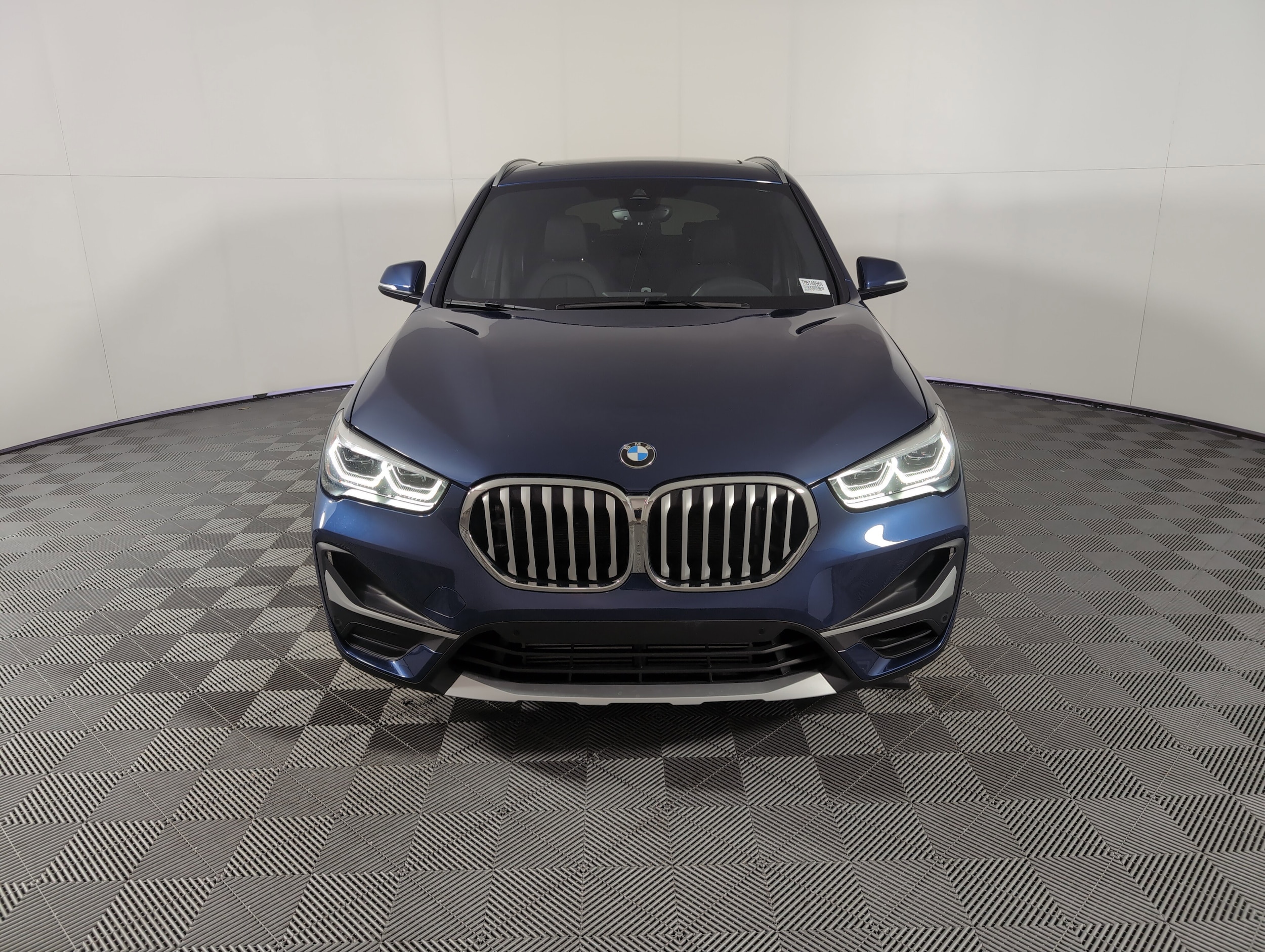 Used 2021 BMW X1 28i with VIN WBXJG7C02M5T48964 for sale in Houston, TX