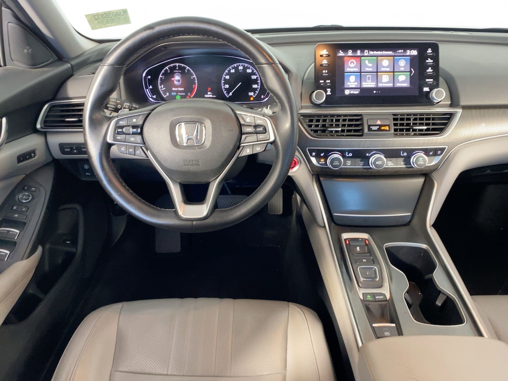 Used 2018 Honda Accord Touring 2.0T Sedan