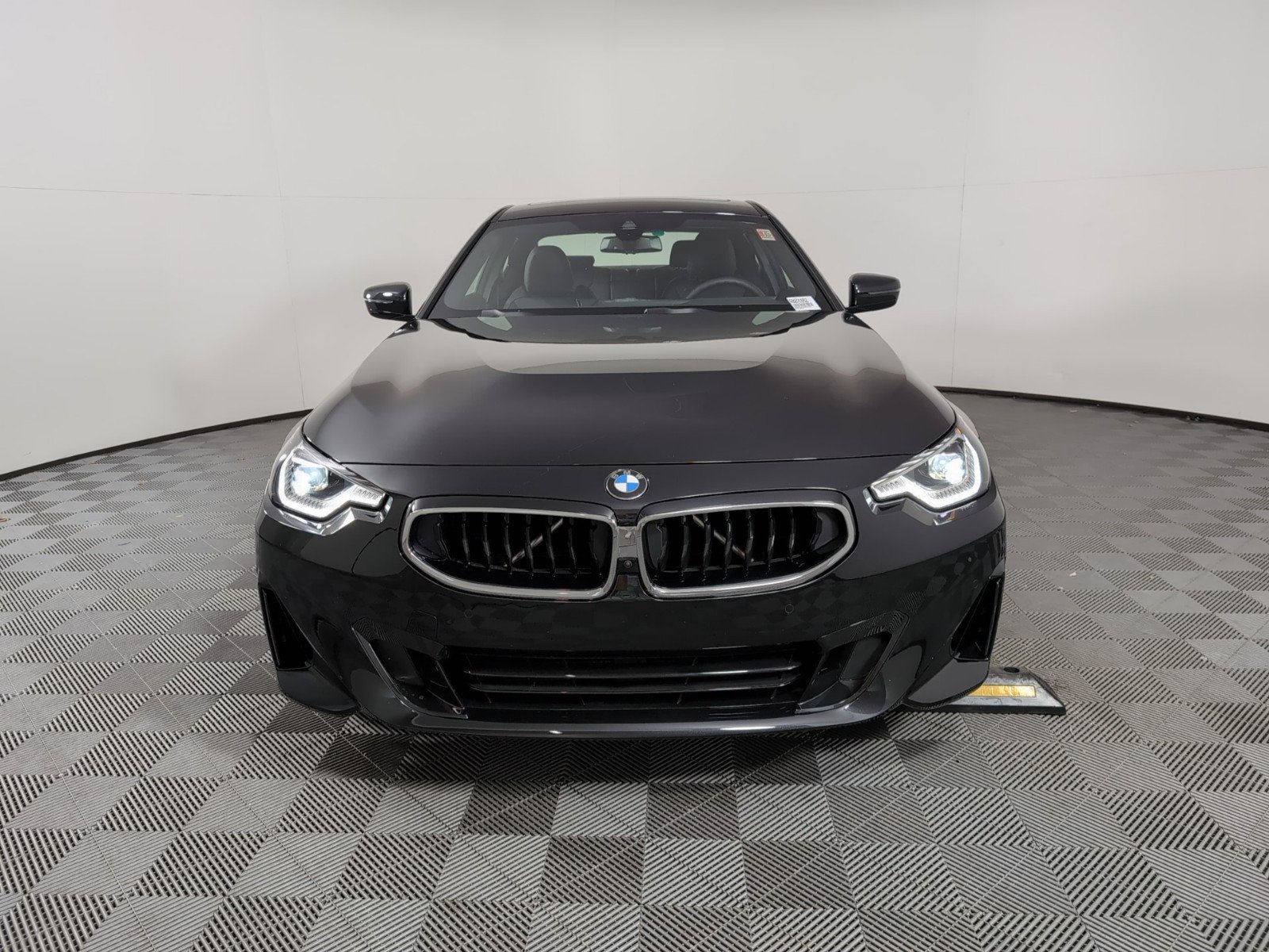 Used 2024 BMW 2 Series 230i with VIN 3MW23CM03R8E01652 for sale in Houston, TX