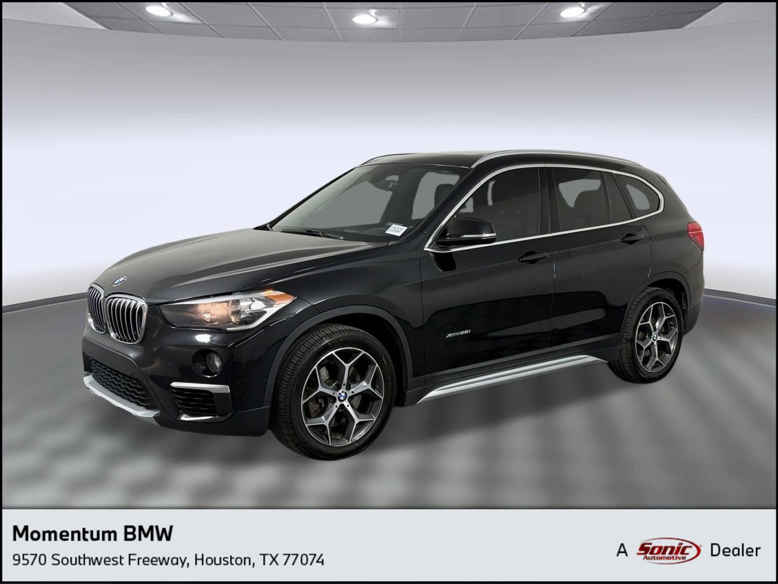 2018 BMW X1 xDrive28i's photo