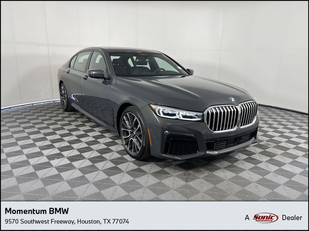 Used 2022 BMW 740i For Sale at Momentum MINI VIN WBA7T2C09NCG83304