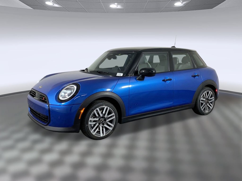 New 2026 MINI 4 Door Signature Plus Hatchback