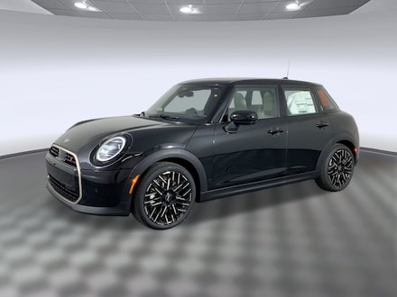 2026 MINI 4 Door Iconic Hatchback