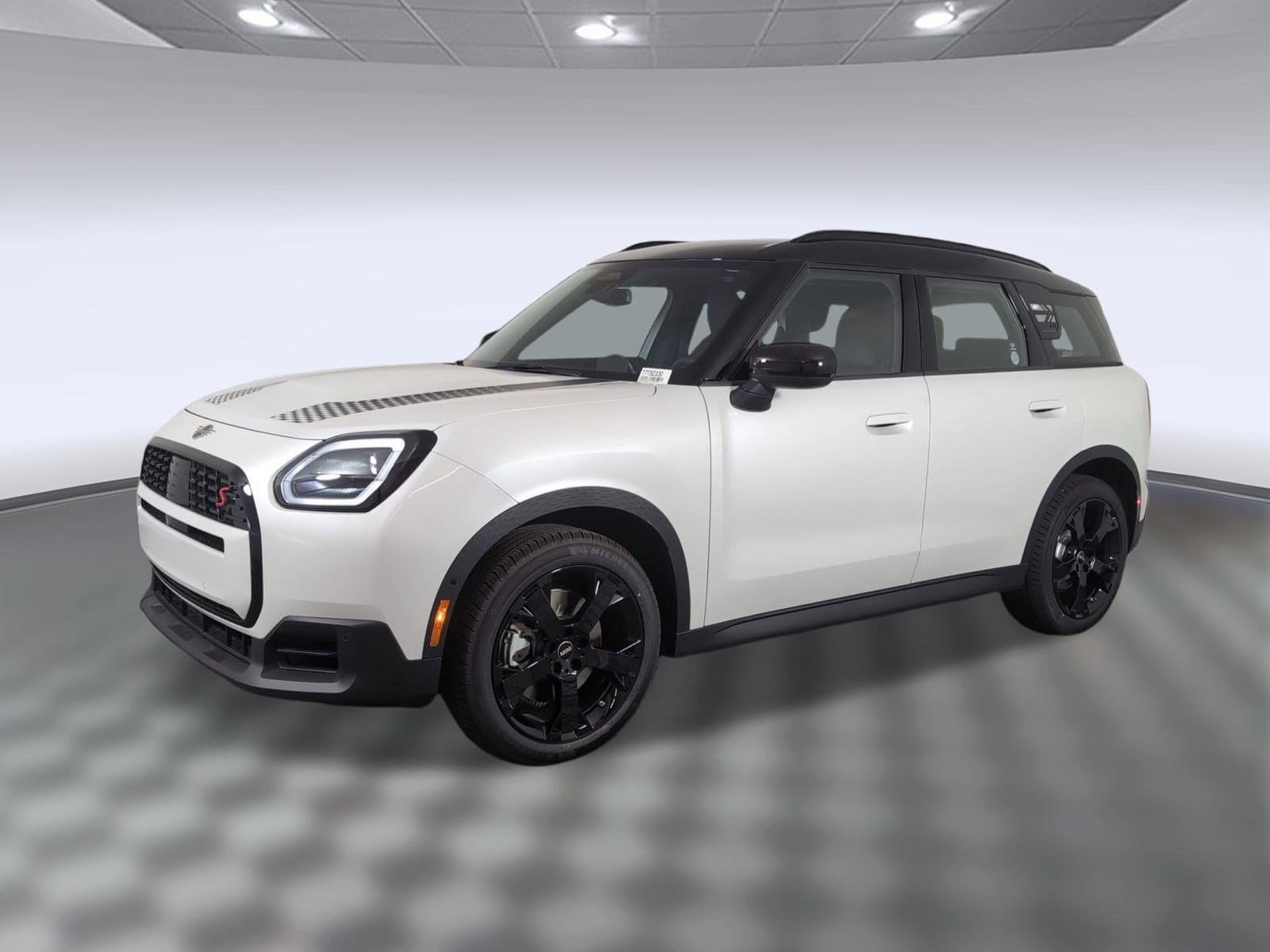 2026 MINI Countryman S's photo