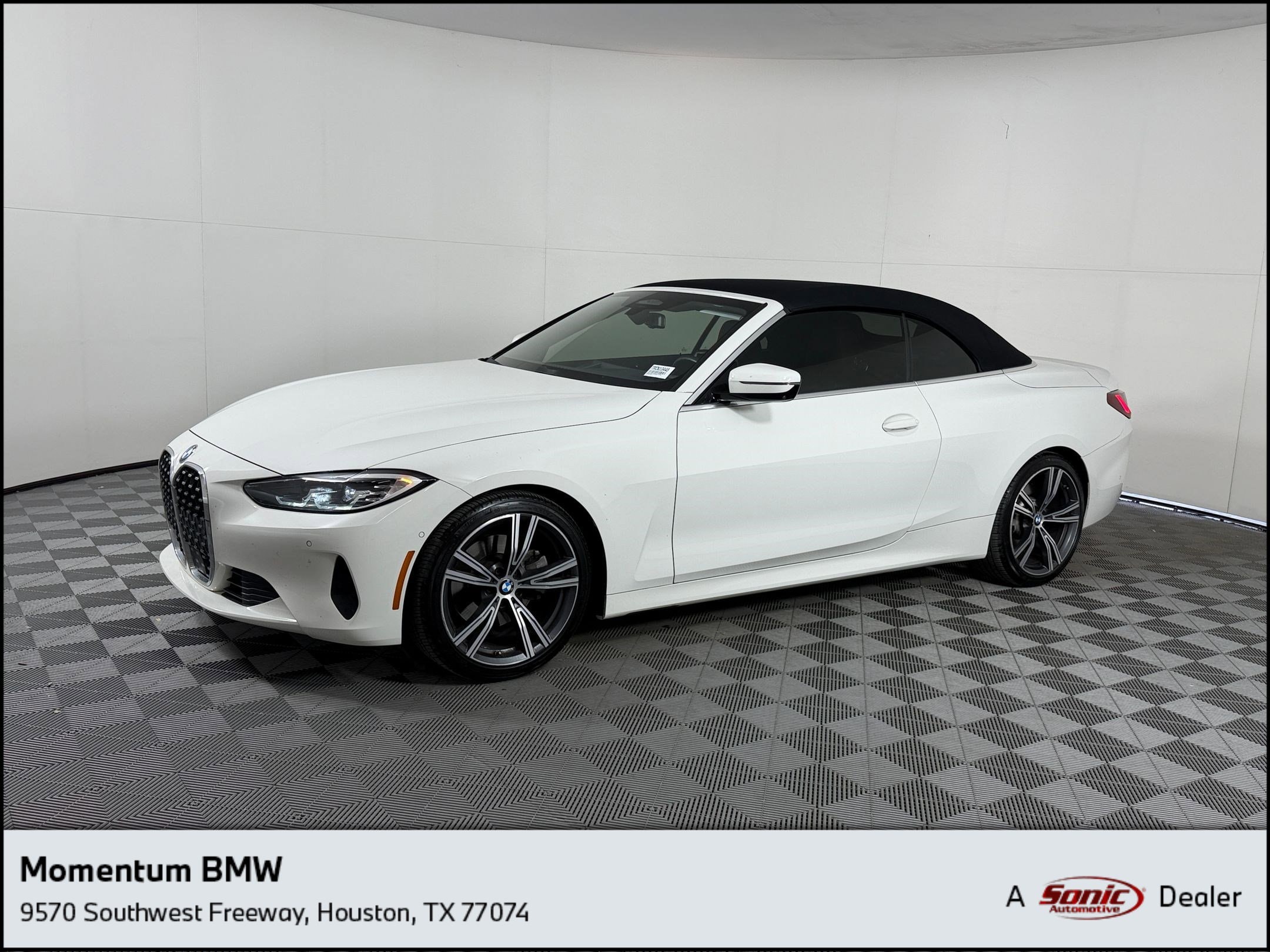 2024 BMW 4 Series 430i Convertible's photo