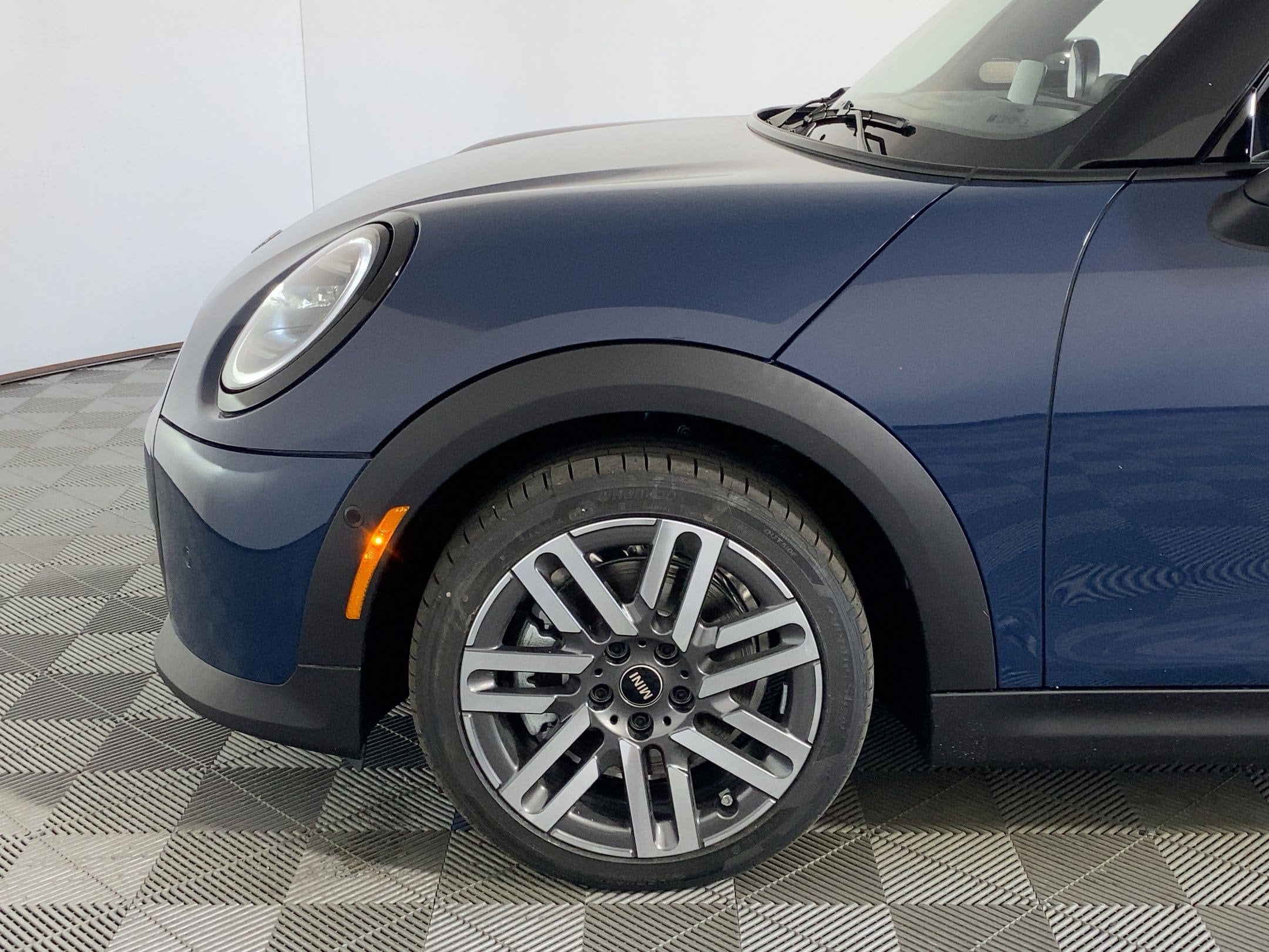 2026 MINI Convertible S - Photo 8