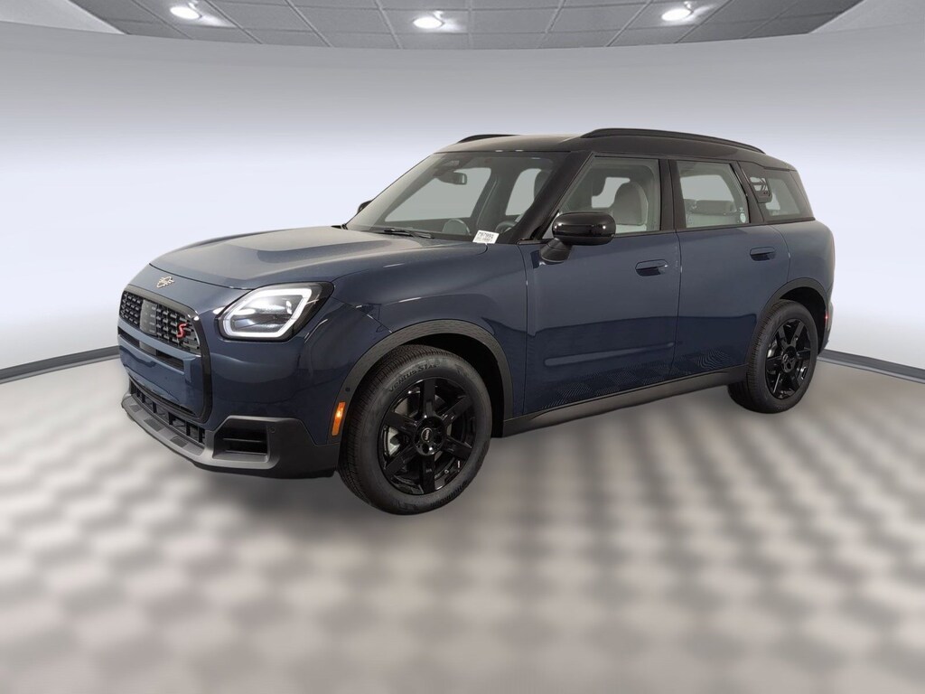 New 2026 MINI Countryman Signature Plus SUV