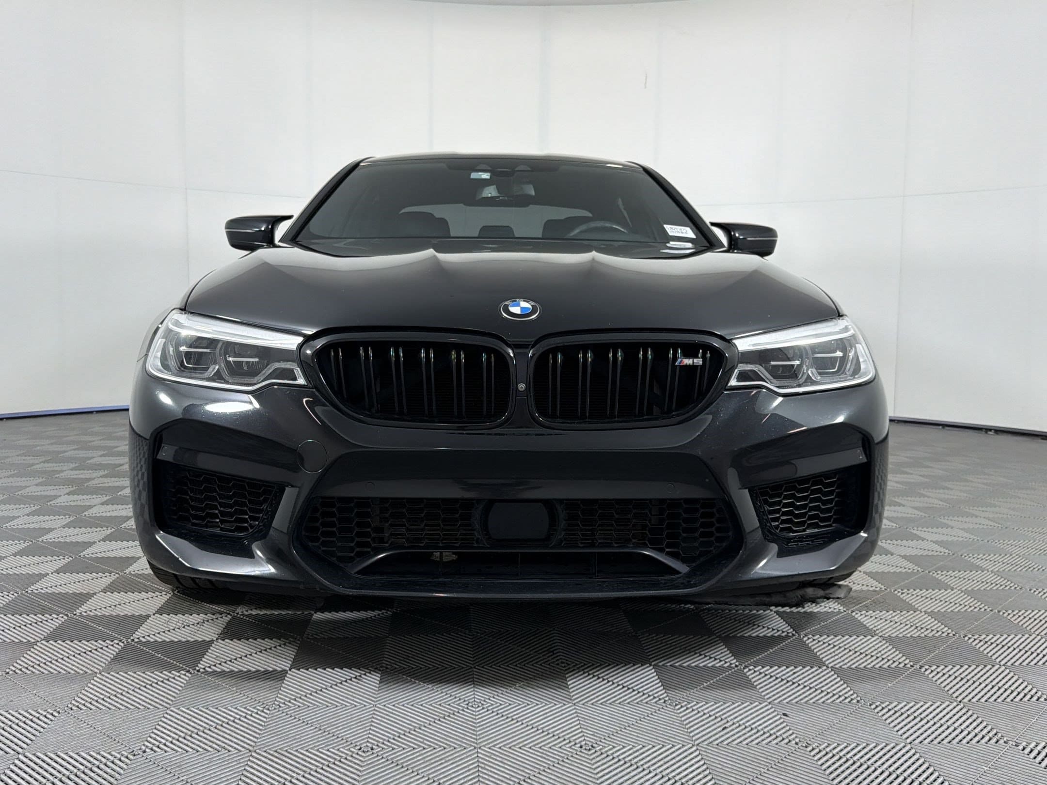 M5 Sedan