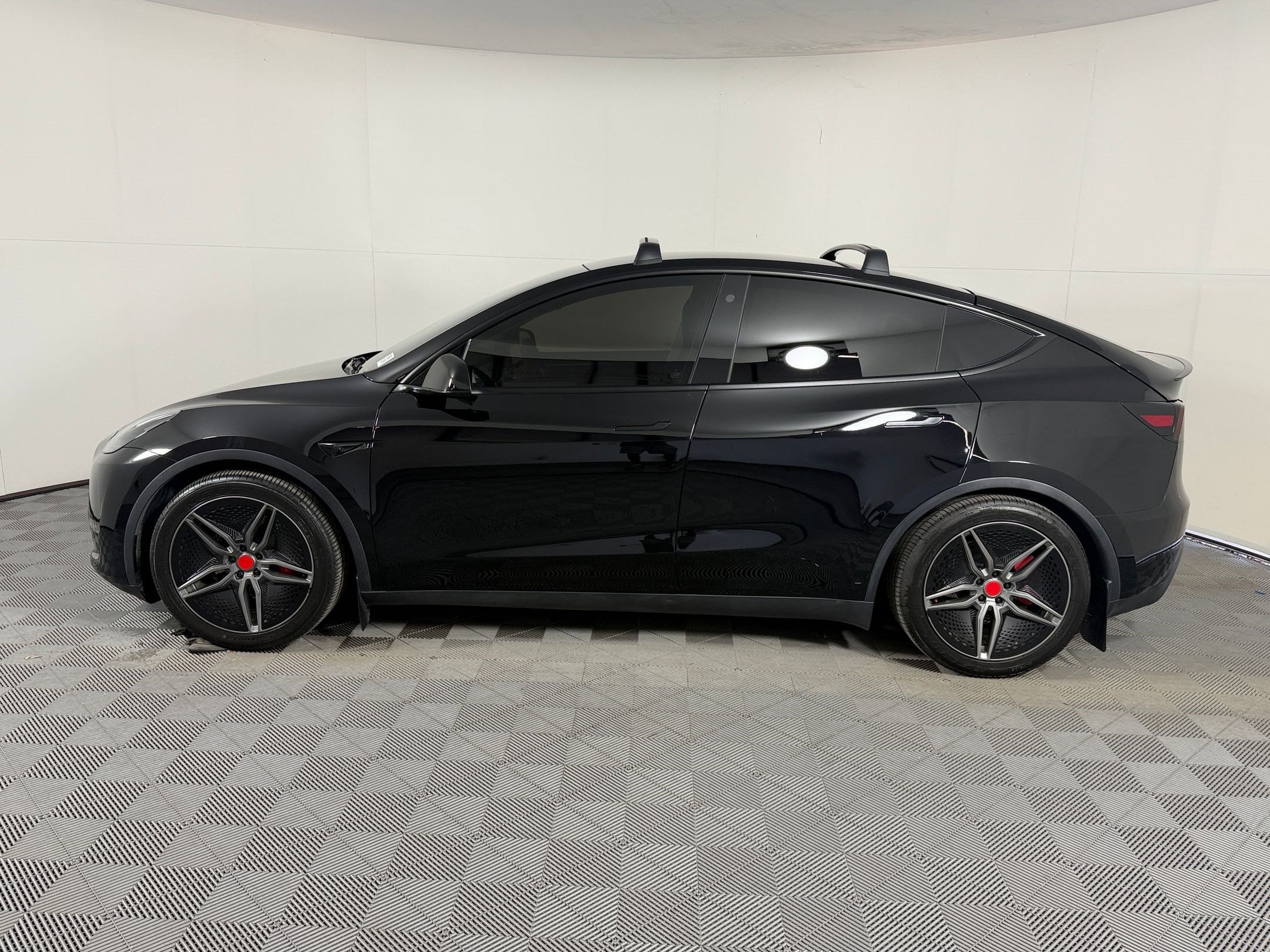Used 2023 Tesla Model Y Performance with VIN 7SAYGDEF0PF665644 for sale in Houston, TX