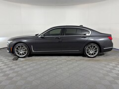 Used 2020 BMW 750i xDrive Sedan for sale in Houston