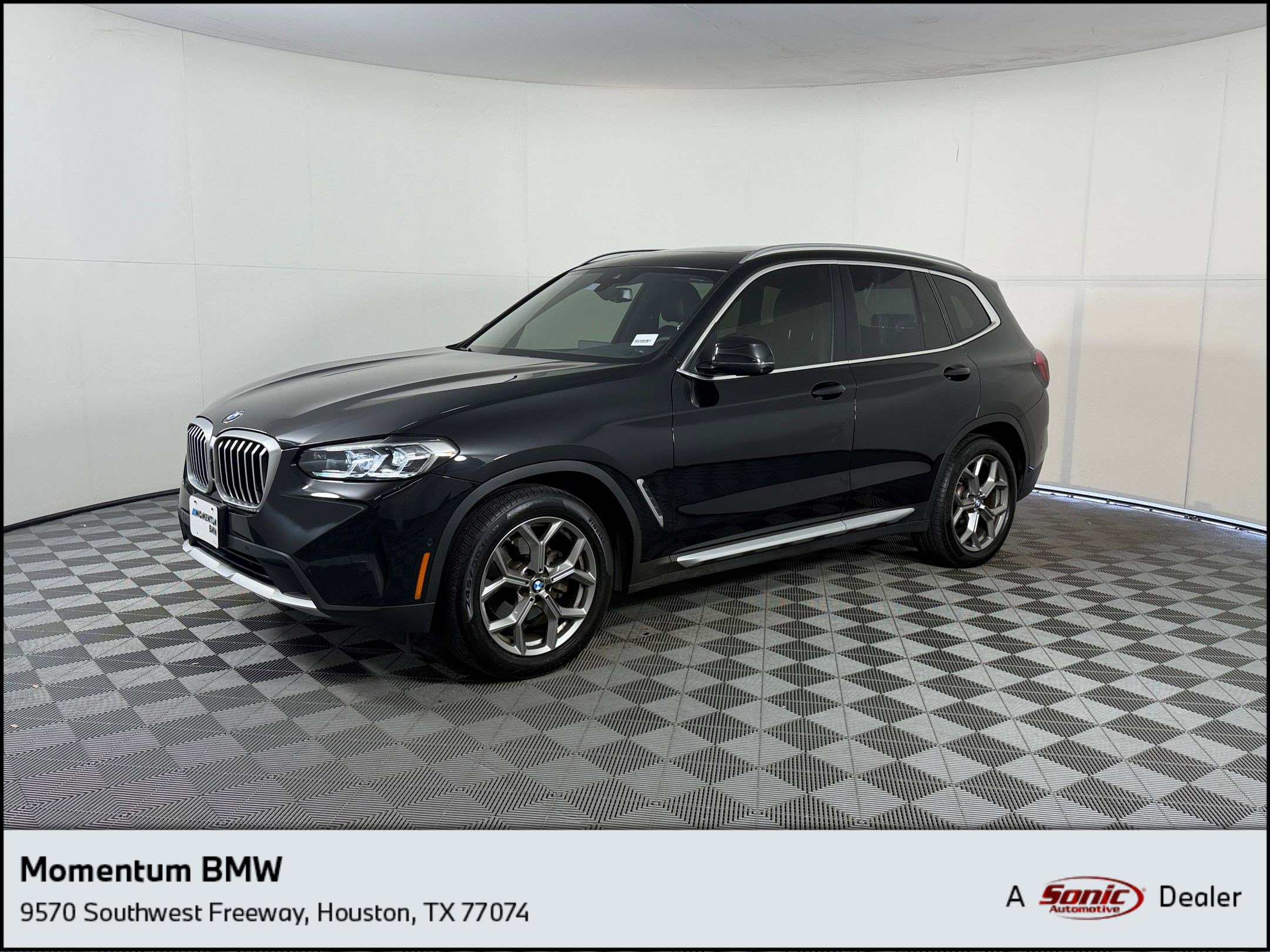 2023 BMW X3 sDrive30i's photo