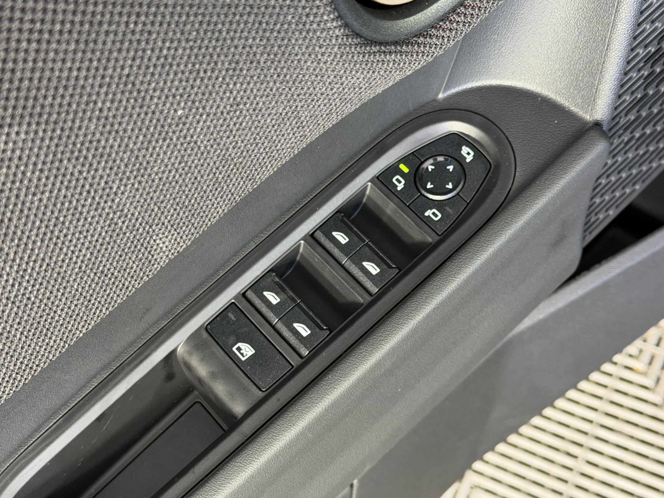 2026 MINI Hardtop 4 Door S - Photo 23
