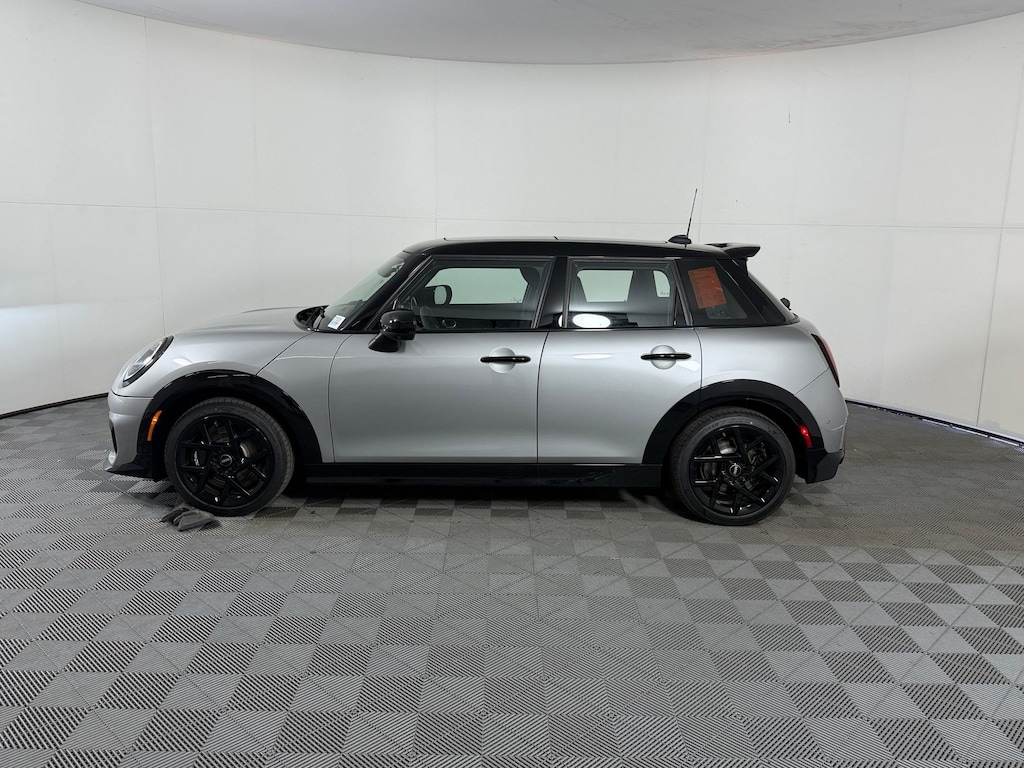 New 2026 MINI 4 Door Iconic Hatchback