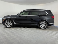 Used 2023 BMW X7 xDrive40i SUV for sale in Houston