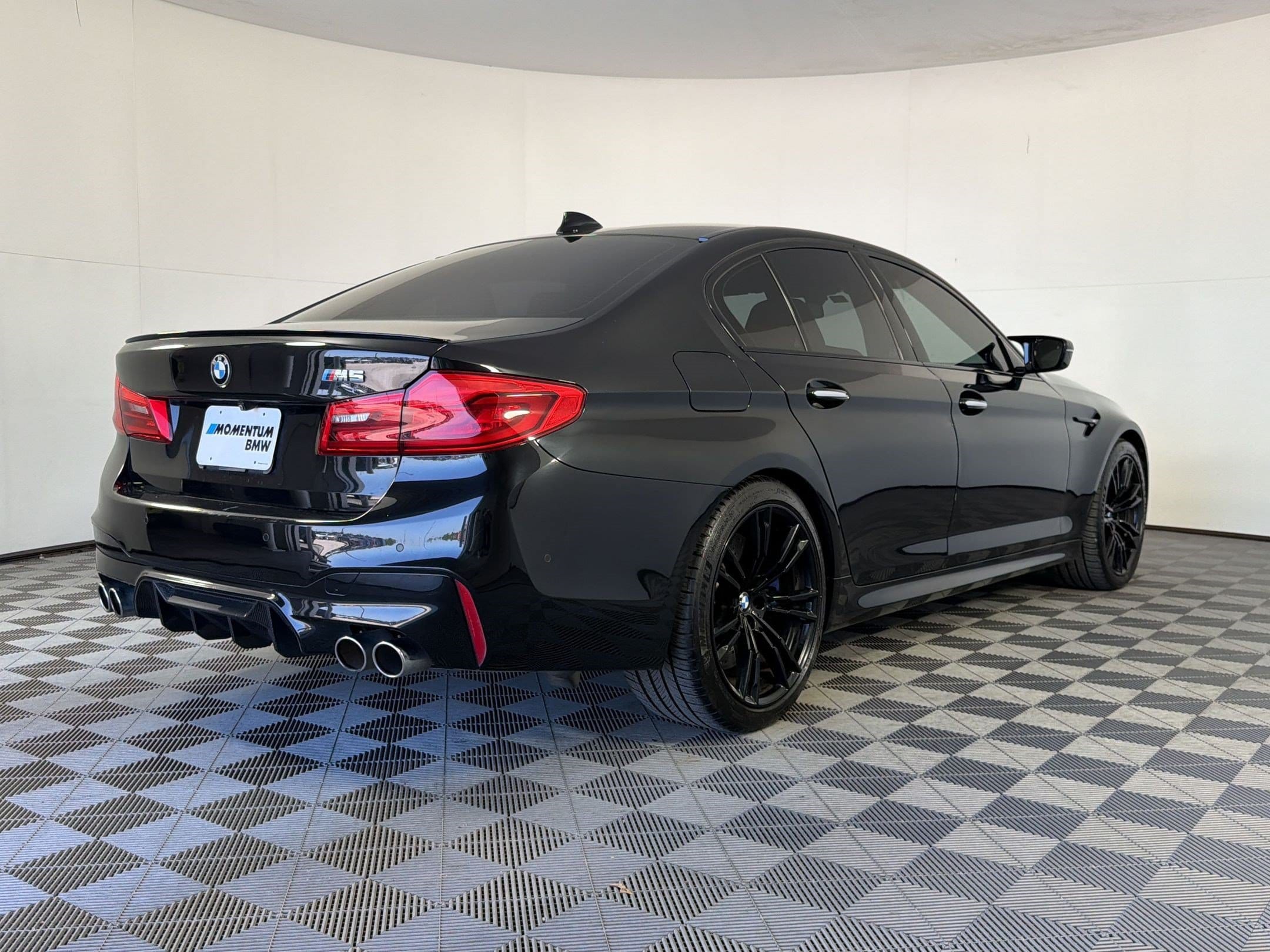 M5 Sedan